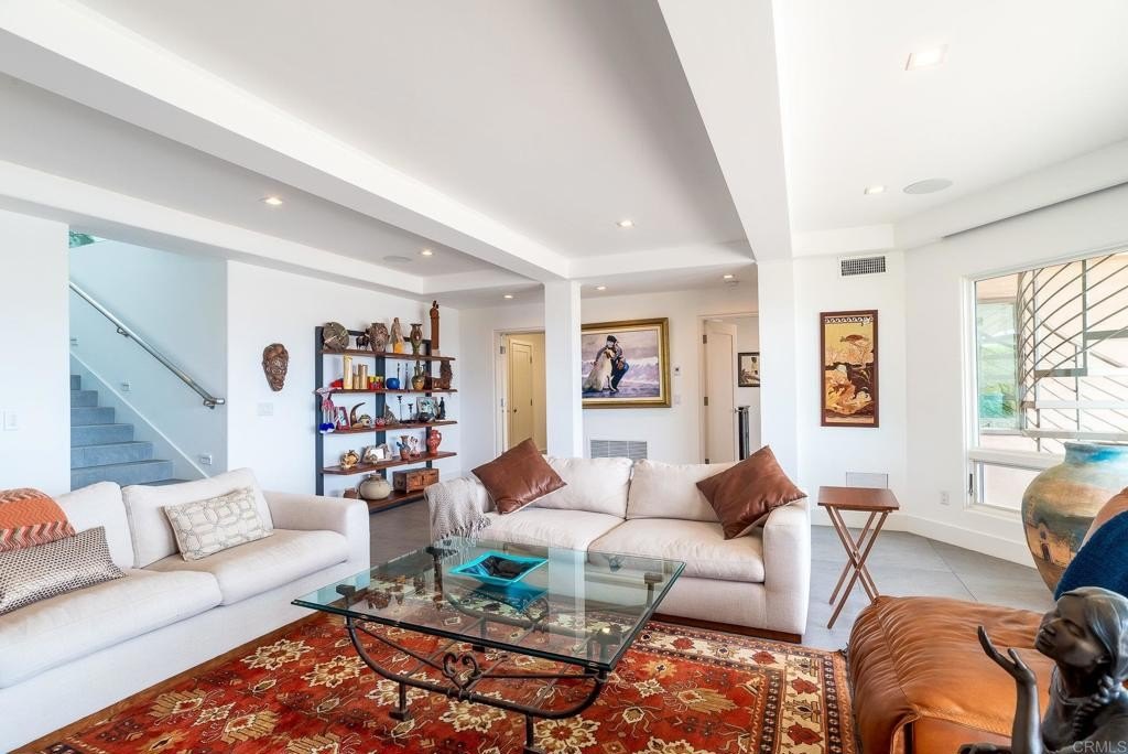 San Diego, California, 92106, United States, 4 Bedrooms Bedrooms, ,7 BathroomsBathrooms,Residential,For Sale,1988127