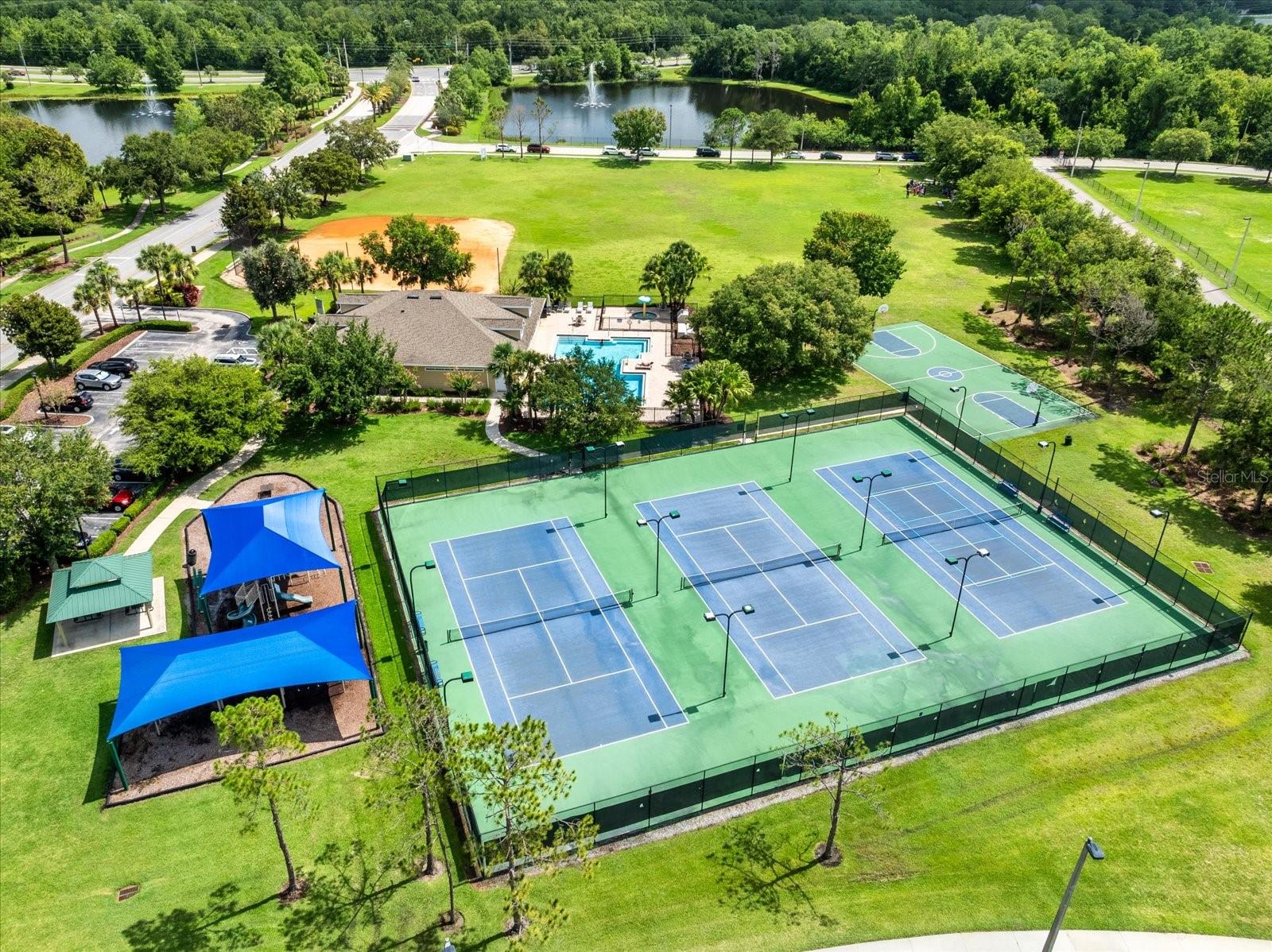 ORLANDO, Florida, 32832, United States, 4 Bedrooms Bedrooms, ,3 BathroomsBathrooms,Residential,For Sale,1915391