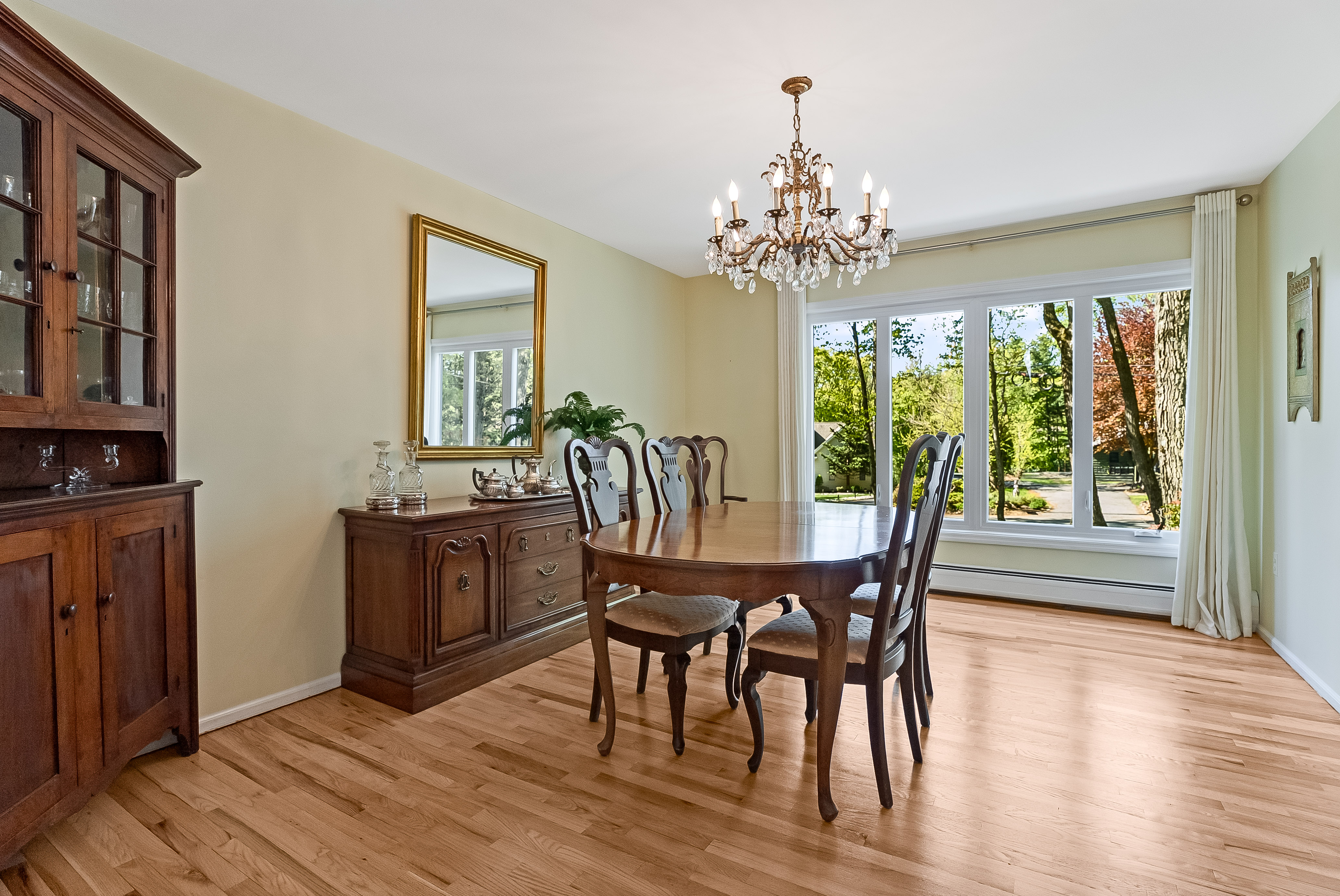 ?Powder Mill North? Warm Inviting Colonial Home - 物件實景
