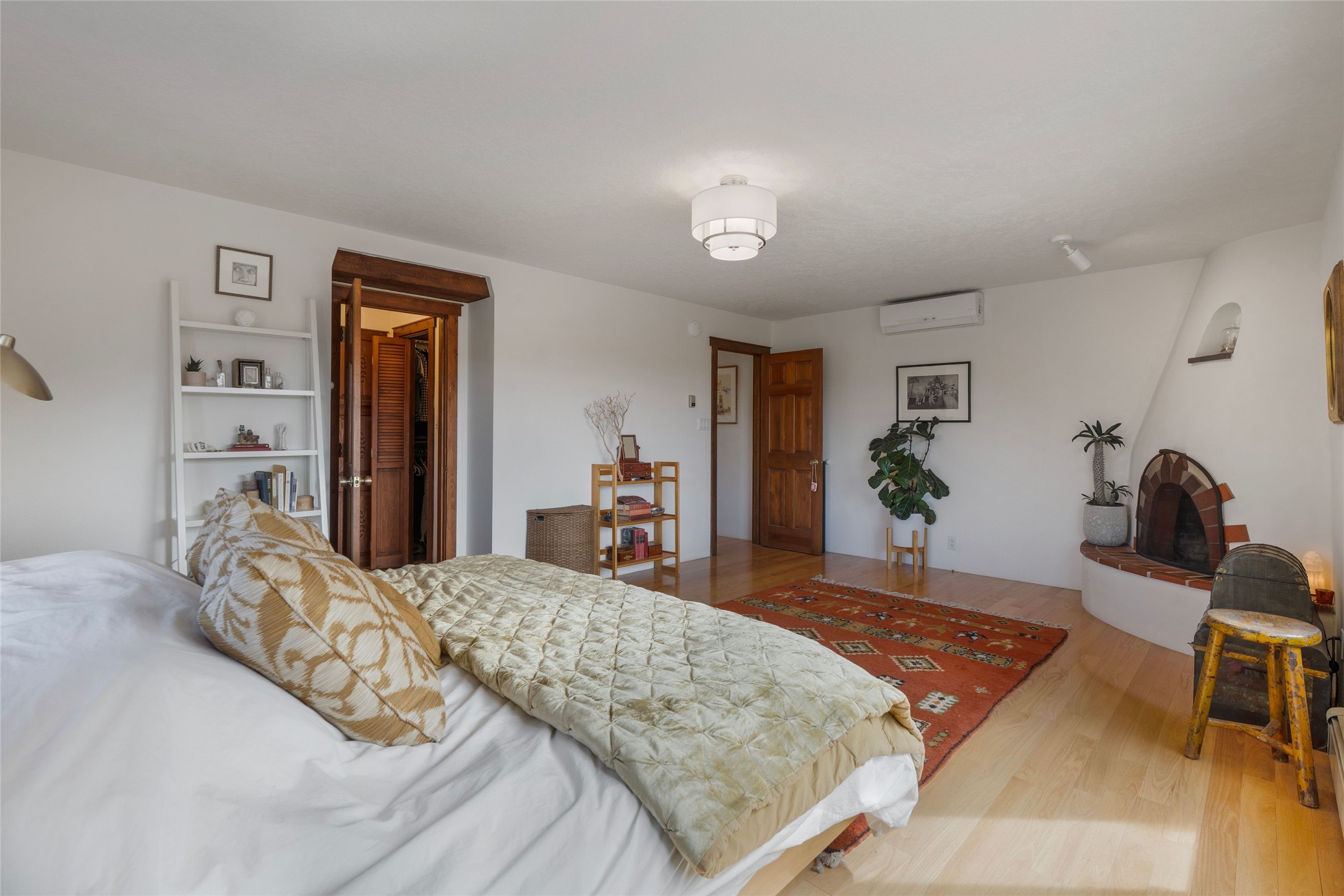  1396 Hyde Park - 物件實景