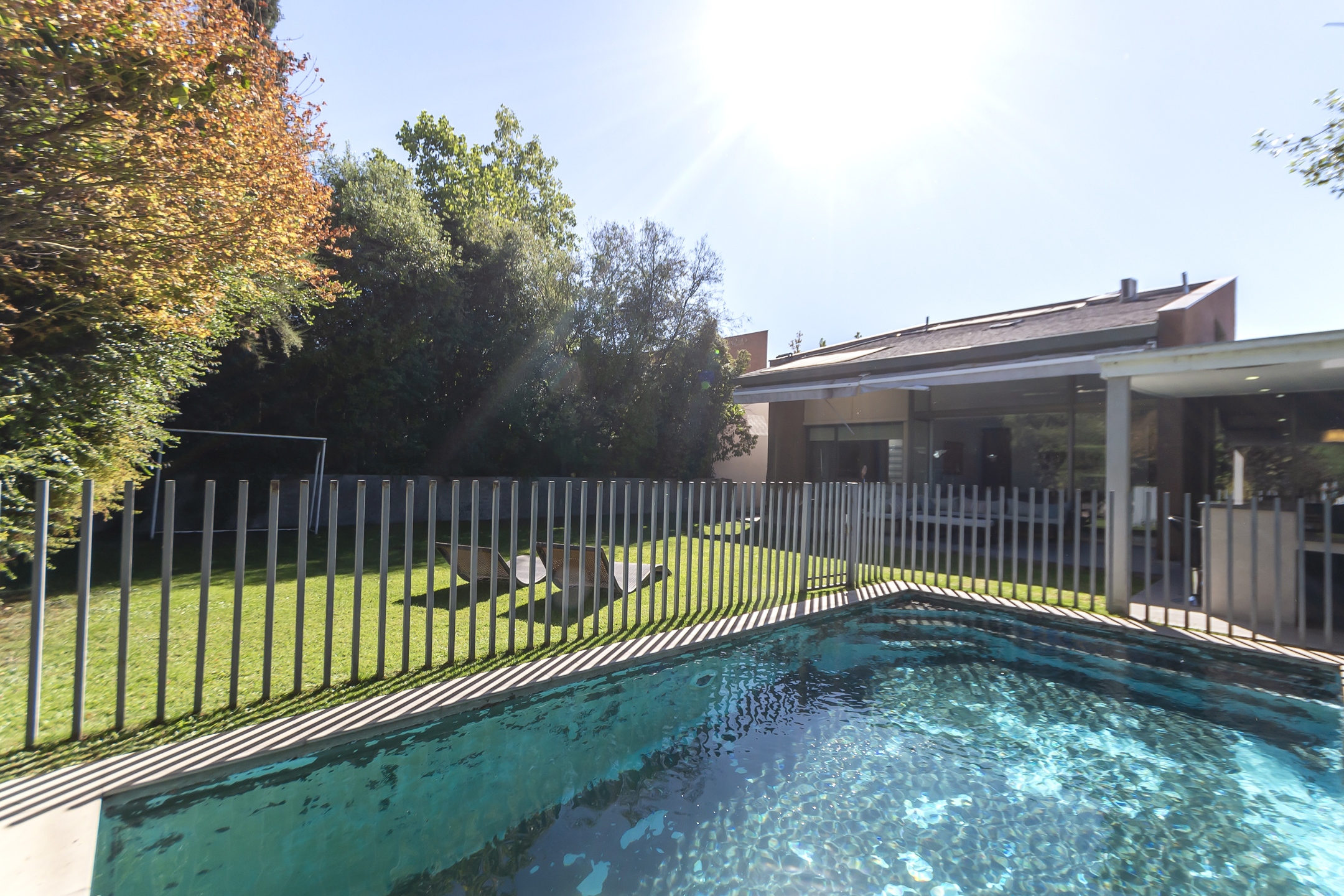  Mediterranean-style house in a gated community - 物件實景