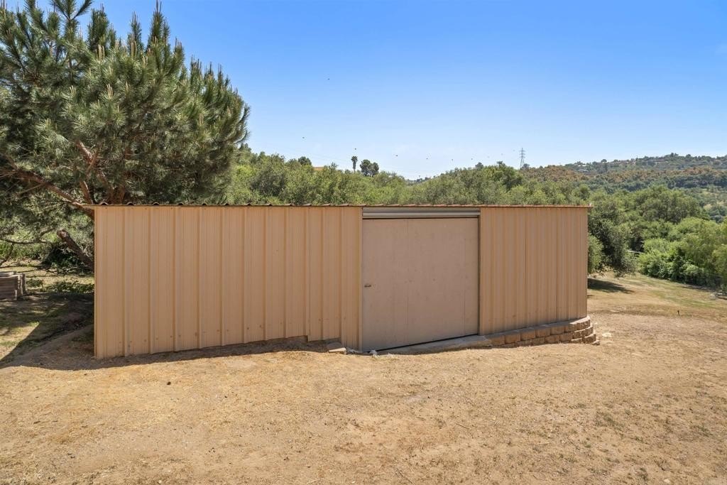 Valley Center, California, 92082, United States, 5 Bedrooms Bedrooms, ,4 BathroomsBathrooms,Residential,For Sale,1793964