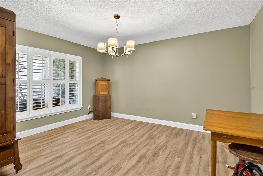 Temple Terrace, Florida, 33617, United States, 4 Bedrooms Bedrooms, ,3 BathroomsBathrooms,Residential,For Sale,1901085