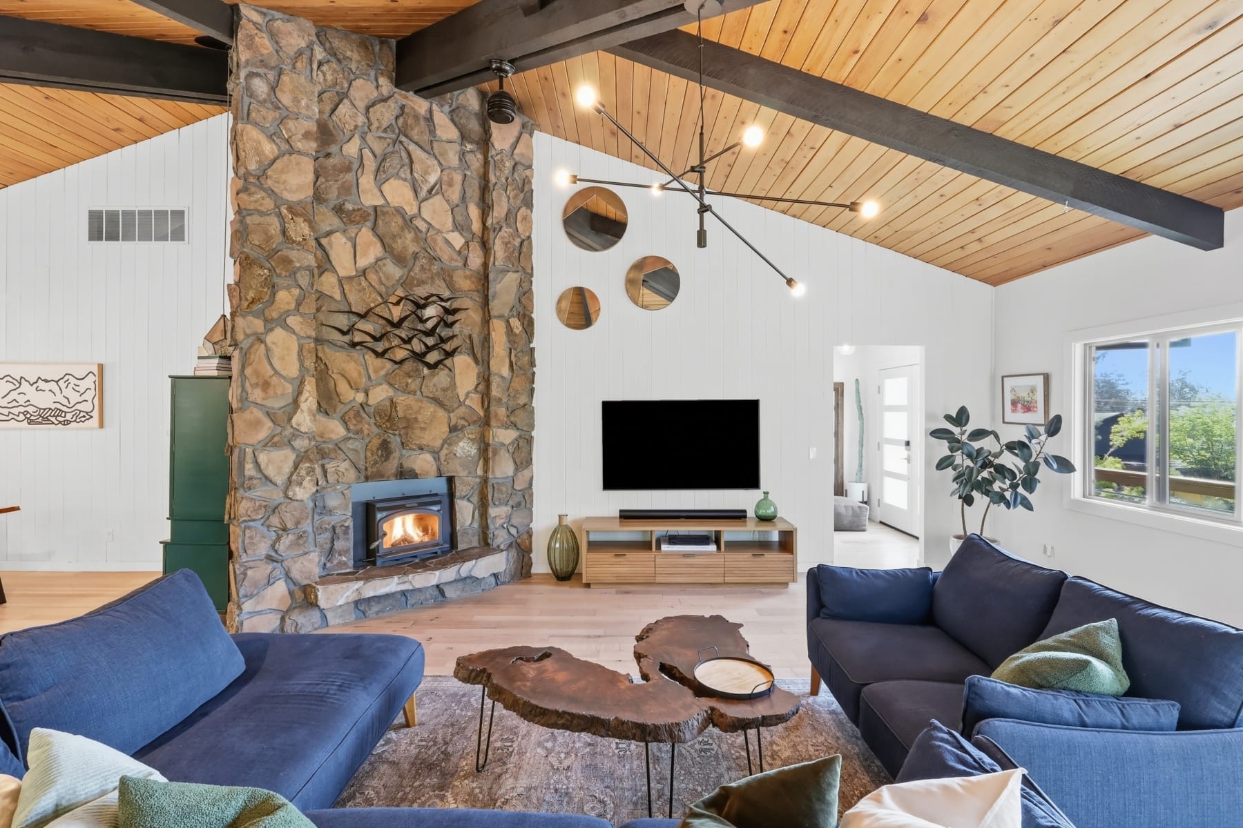  1340 NW Trenton Avenue Bend, OR 97703 - 物件實景