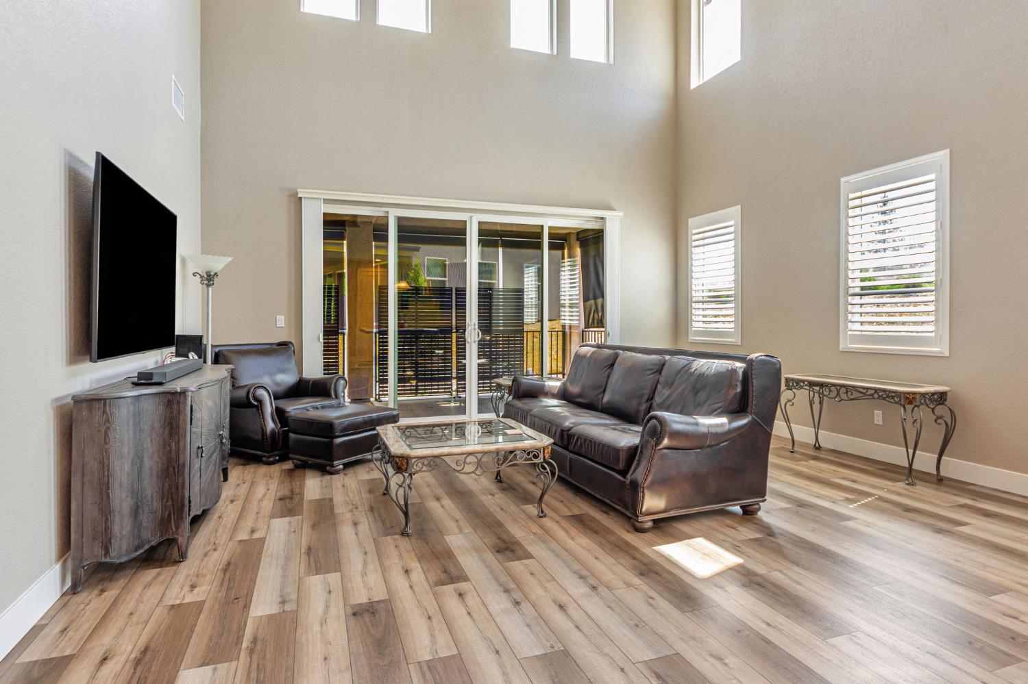Colfax, California, 95713, United States, 3 Bedrooms Bedrooms, ,3 BathroomsBathrooms,Residential,For Sale,1883373