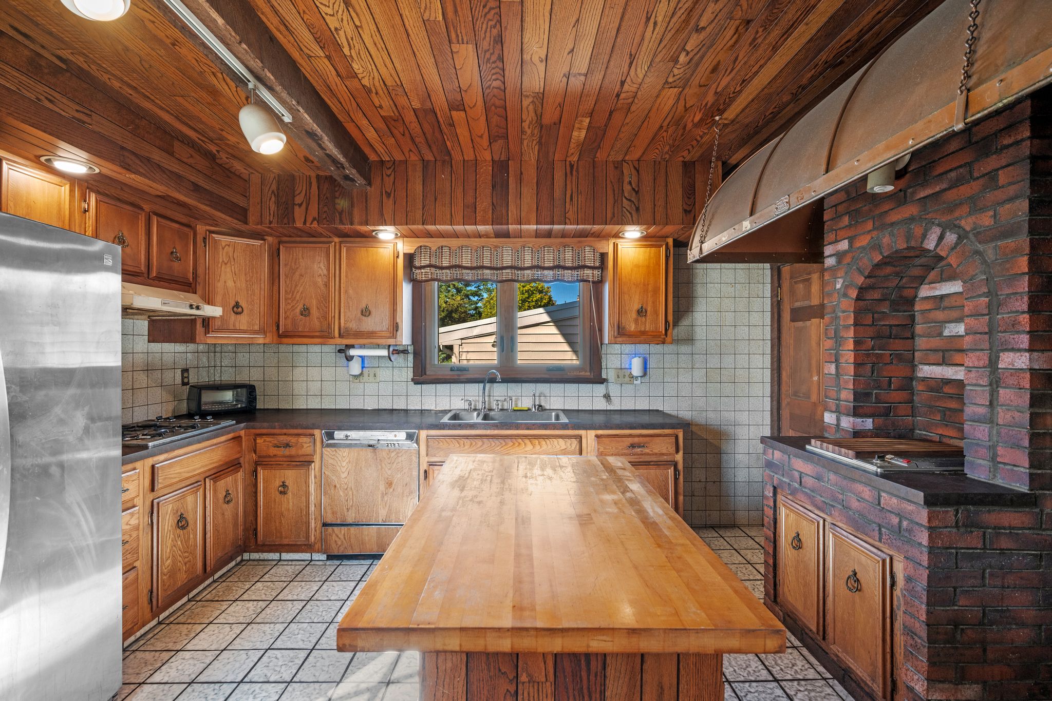 40 Harrington Avenue, Revere, MA, 02151 - 物件實景
