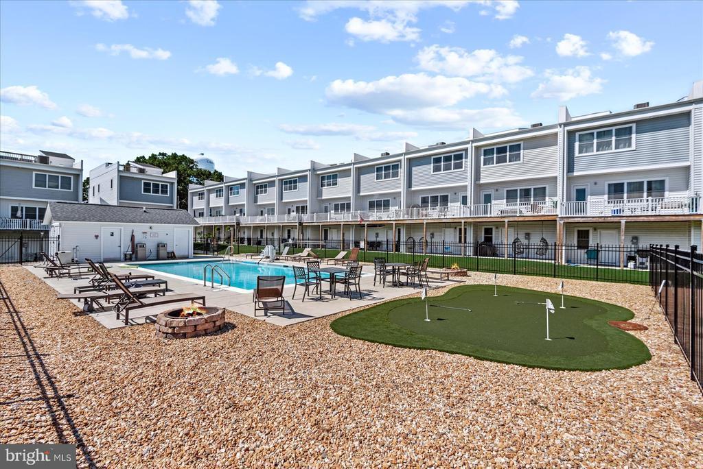 Colonial Beach, Virginia, 22443, United States, 4 Bedrooms Bedrooms, ,4 BathroomsBathrooms,Residential,For Sale,1898525