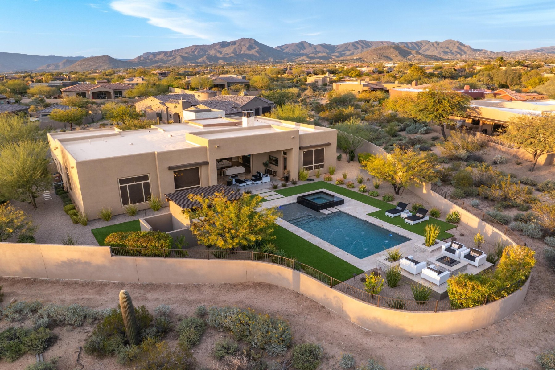  8555 E Eagle Claw Drive  Scottsdale, AZ - 物件實景