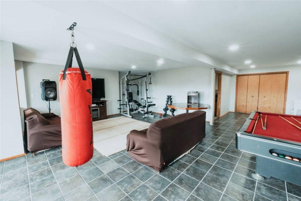 Sidney Center, New York, 13839, United States, 5 Bedrooms Bedrooms, ,3 BathroomsBathrooms,Residential,For Sale,1868911