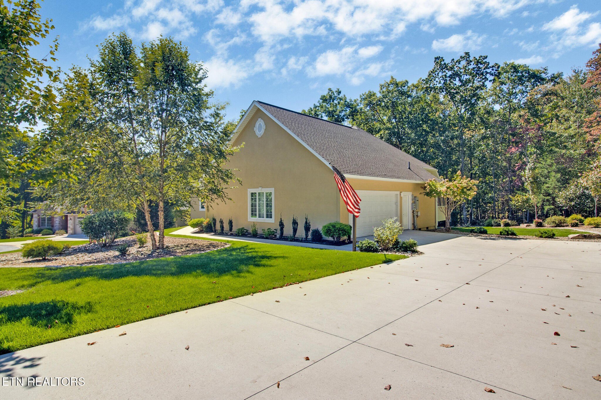 Crossville, Tennessee, 38558, United States, 3 Bedrooms Bedrooms, ,3 BathroomsBathrooms,Residential,For Sale,1927794