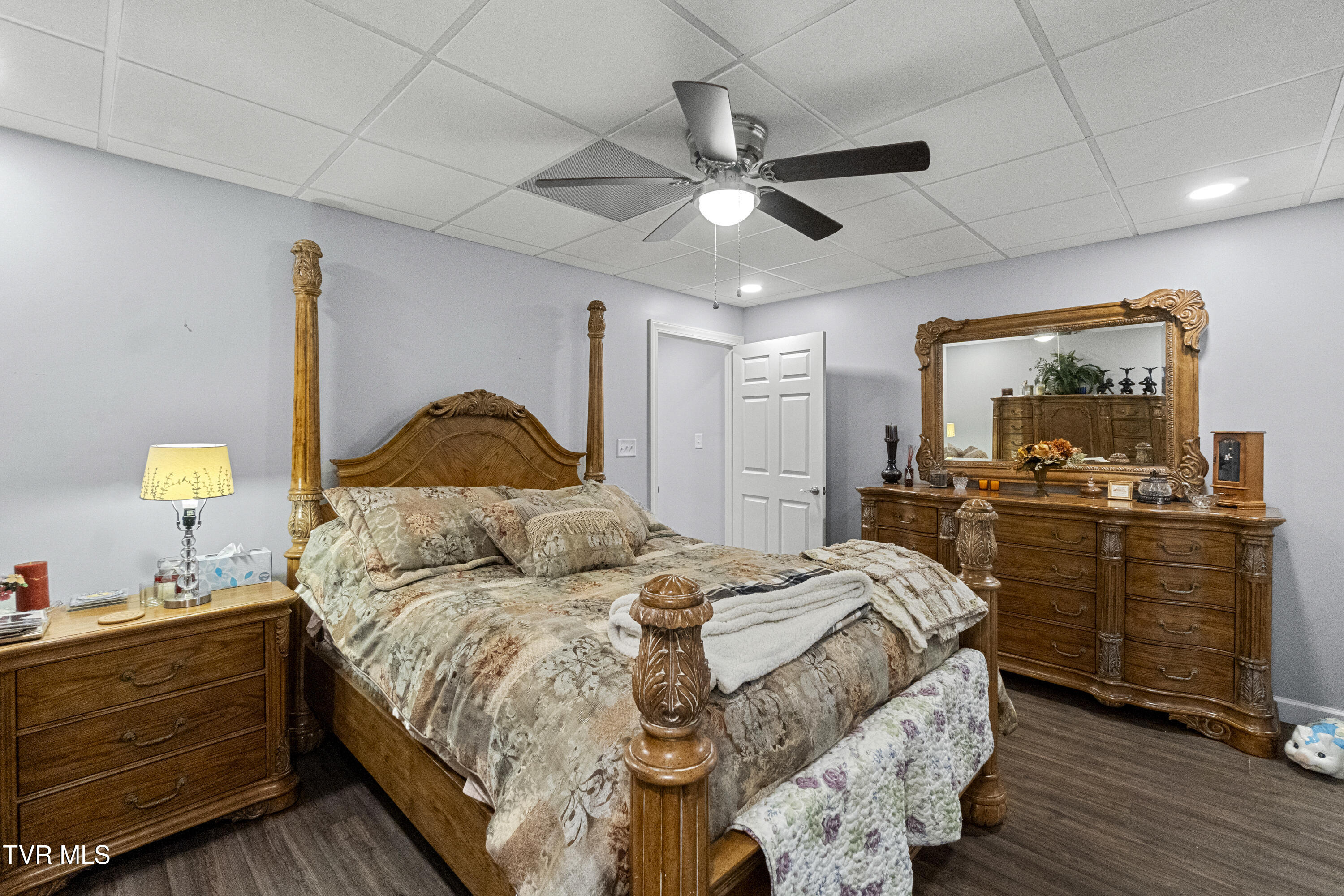 Greeneville, Tennessee, 37745, United States, 5 Bedrooms Bedrooms, ,5 BathroomsBathrooms,Residential,For Sale,2012581