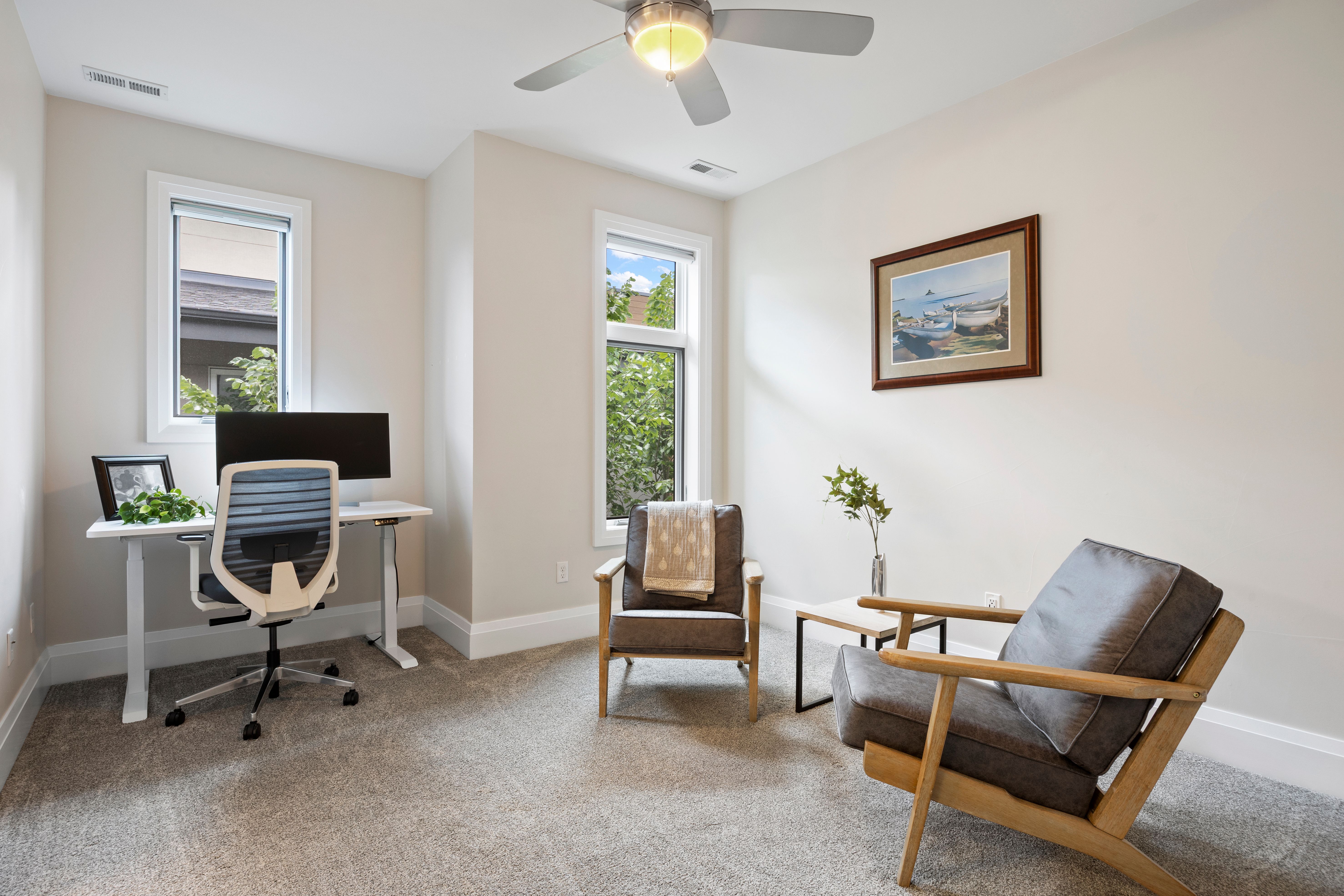  Exceptional Contemporary Move-In Ready Designed For Modern Living - 物件實景