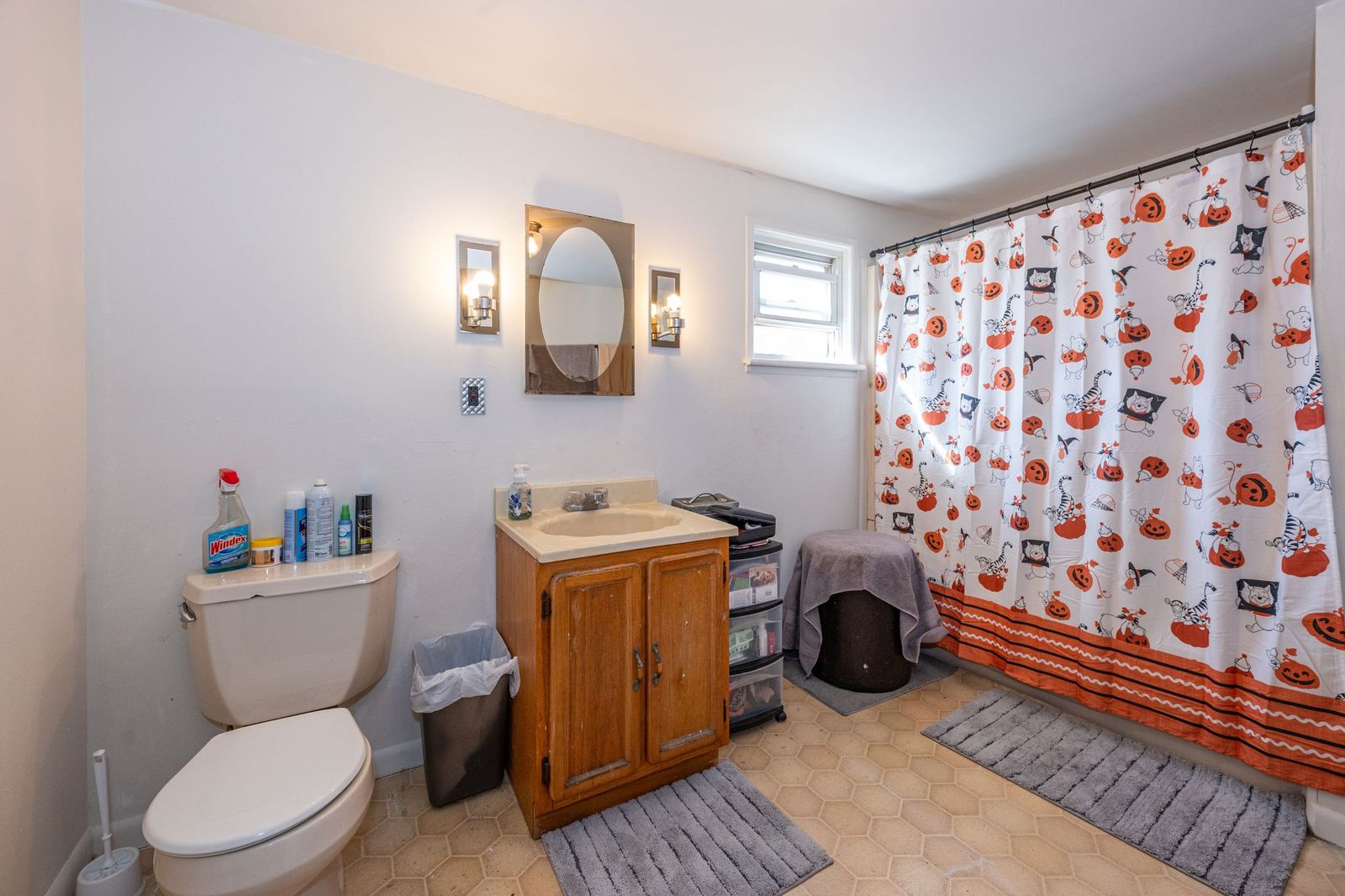 Haledon Boro, New Jersey, 07508, United States, 4 Bedrooms Bedrooms, ,3 BathroomsBathrooms,Residential,For Sale,1978211