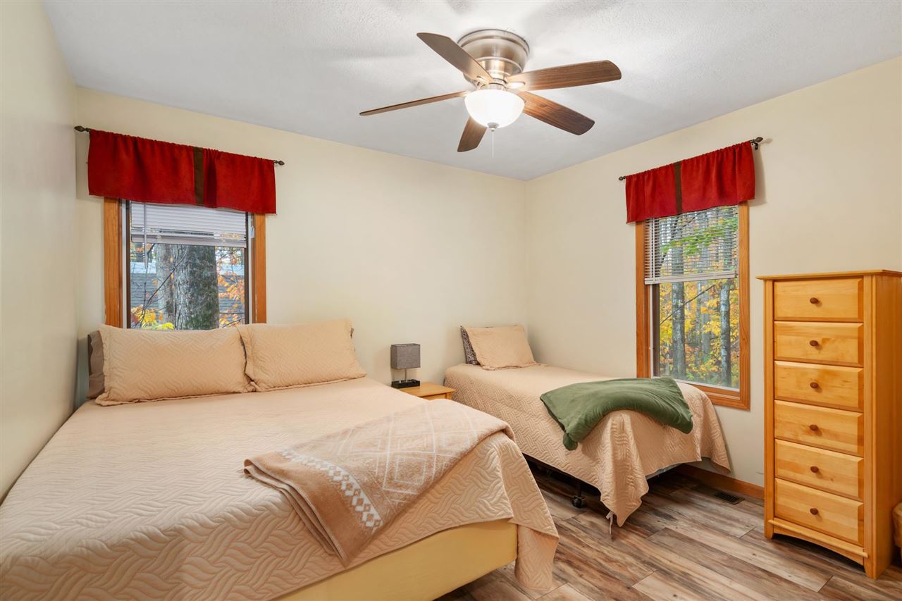 Harbor Springs, Michigan, 49740, United States, 3 Bedrooms Bedrooms, ,2 BathroomsBathrooms,Residential,For Sale,1989648