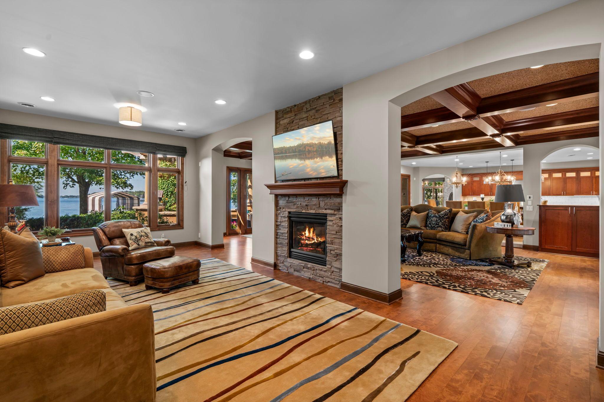 Excelsior, Minnesota, 55331, United States, 5 Bedrooms Bedrooms, ,5 BathroomsBathrooms,Residential,For Sale,1941701