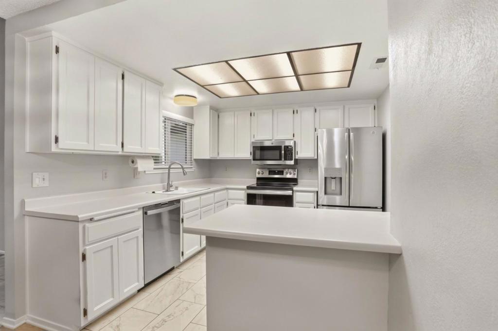 San Jose, California, 95122, United States, 2 Bedrooms Bedrooms, ,2 BathroomsBathrooms,Residential,For Sale,2038444