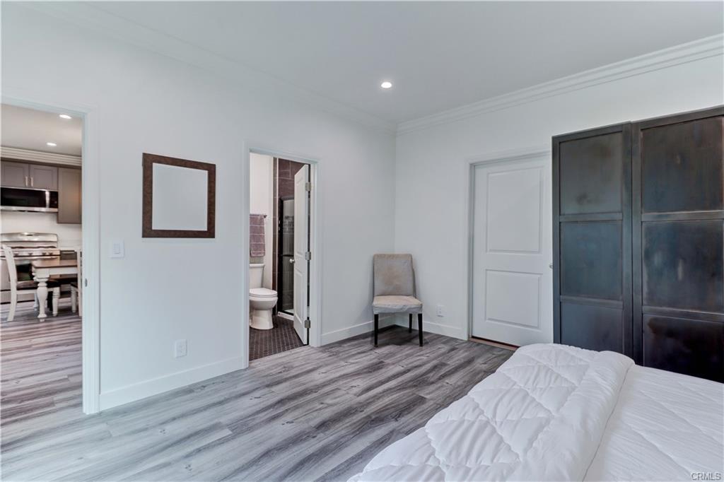 Los ANgeles, California, 90004, United States, 5 Bedrooms Bedrooms, ,2 BathroomsBathrooms,Residential,For Sale,1756474