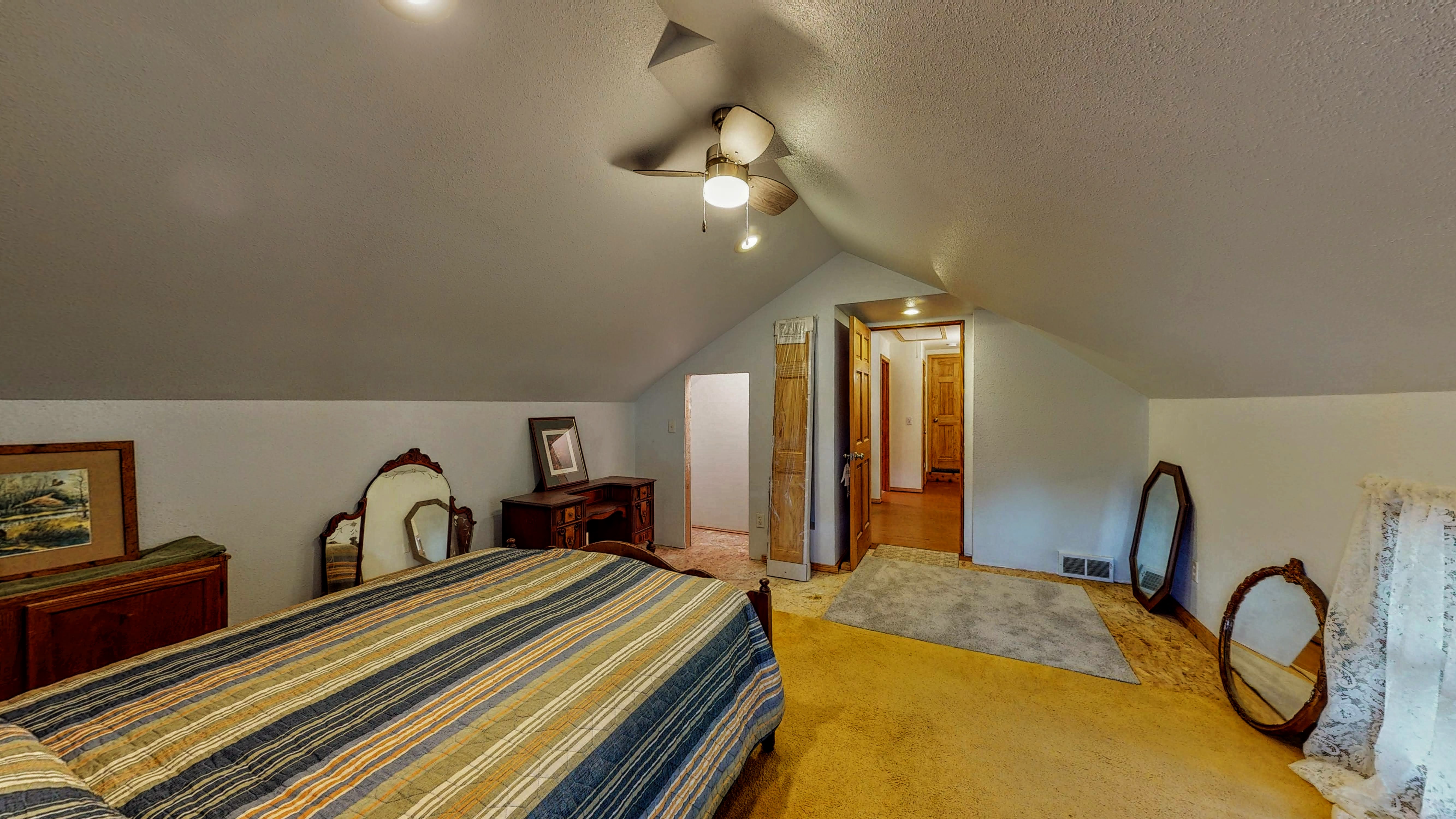 Milford, Wisconsin, 53551, United States, 4 Bedrooms Bedrooms, ,2 BathroomsBathrooms,Residential,For Sale,1889532