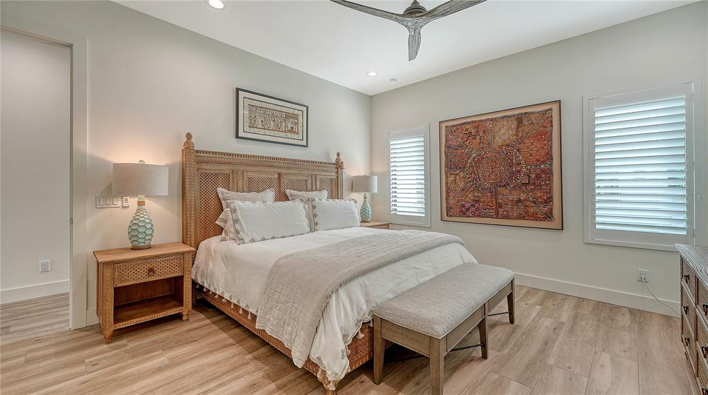 Sarasota, Florida, 34236, United States, 4 Bedrooms Bedrooms, ,4 BathroomsBathrooms,Residential,For Sale,2000414