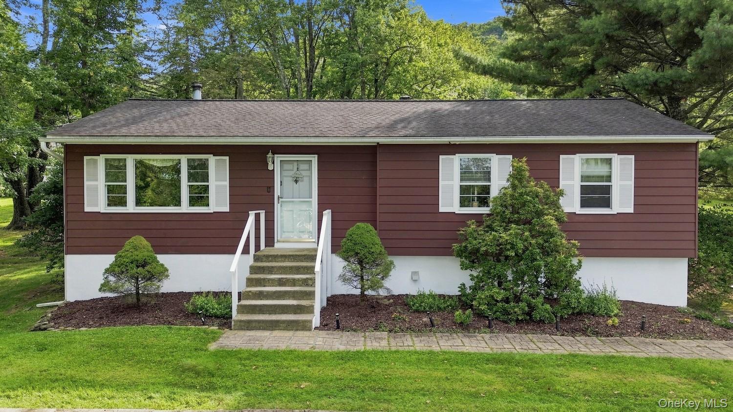 Newport Bridge Rd, Pine Island, NY 10969