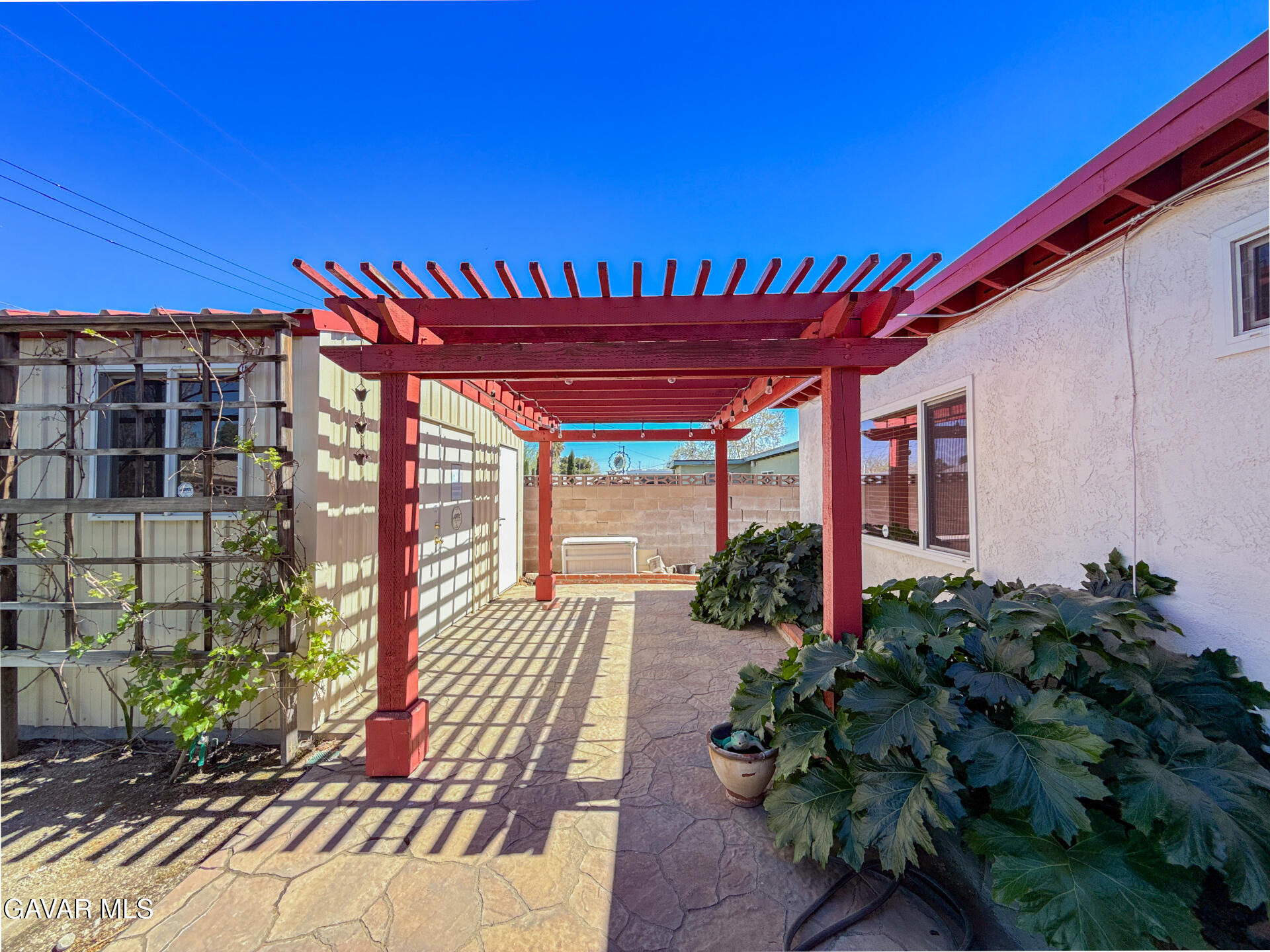 Palmdale, California, 93550, United States, 4 Bedrooms Bedrooms, ,2 BathroomsBathrooms,Residential,For Sale,2028325