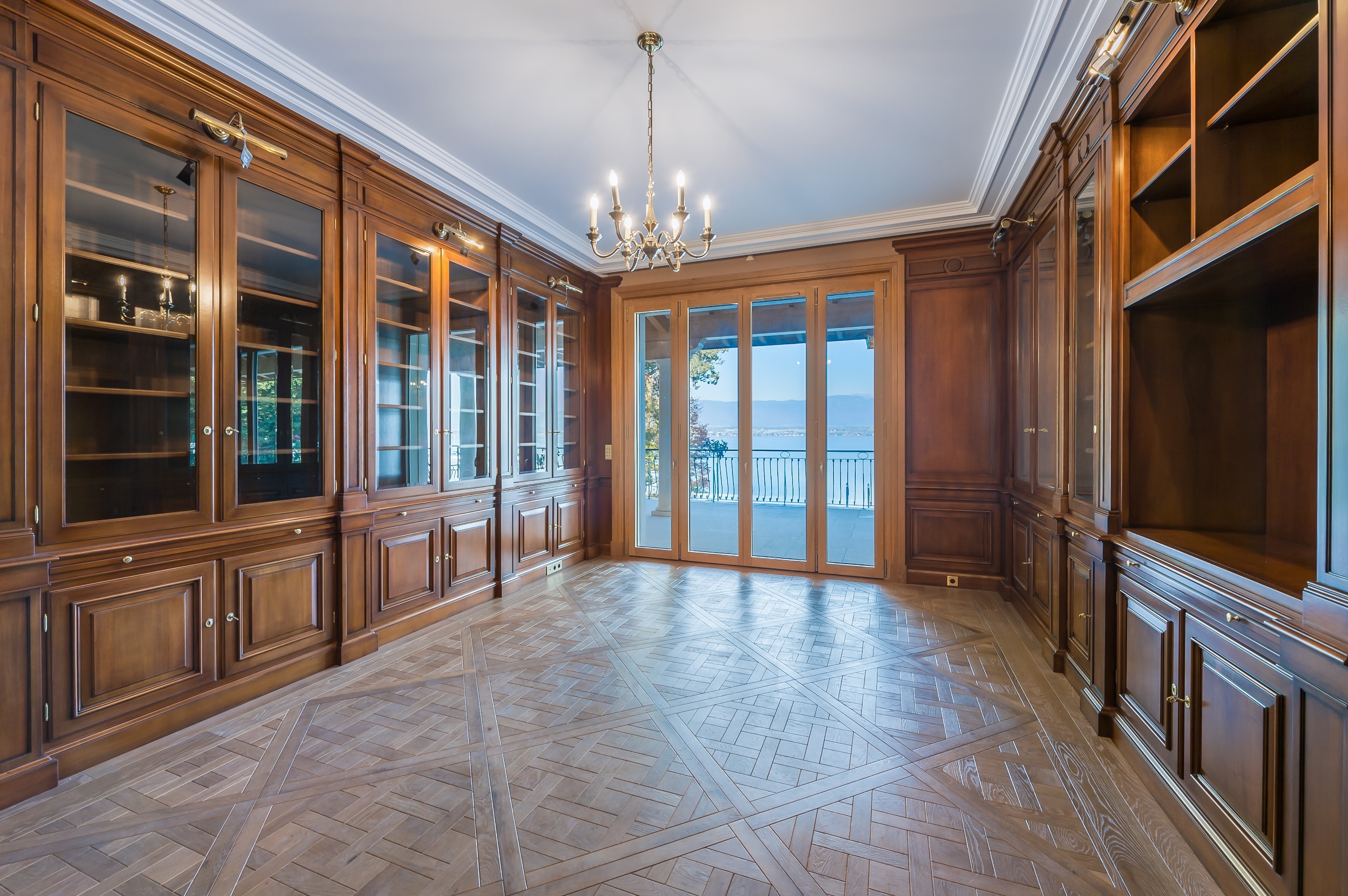  BEAUTIFUL WATERFRONT PROPERTY - 物件實景