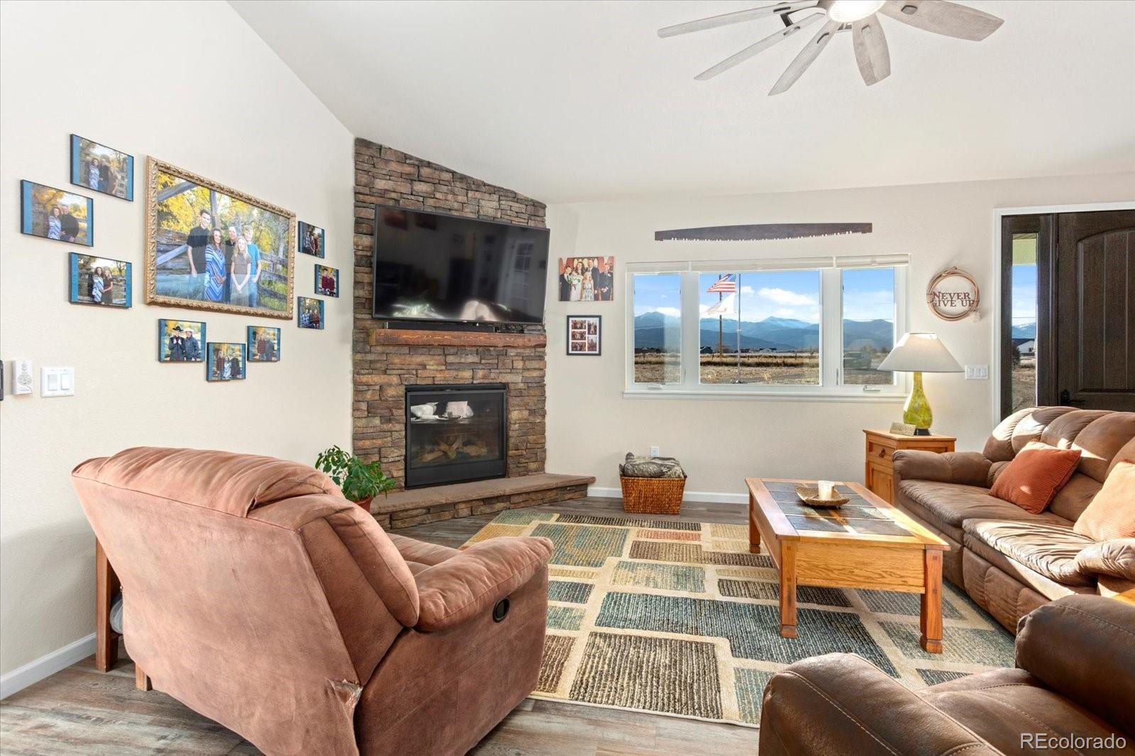 Salida, Colorado, 81201, United States, 3 Bedrooms Bedrooms, ,2 BathroomsBathrooms,Residential,For Sale,2013078