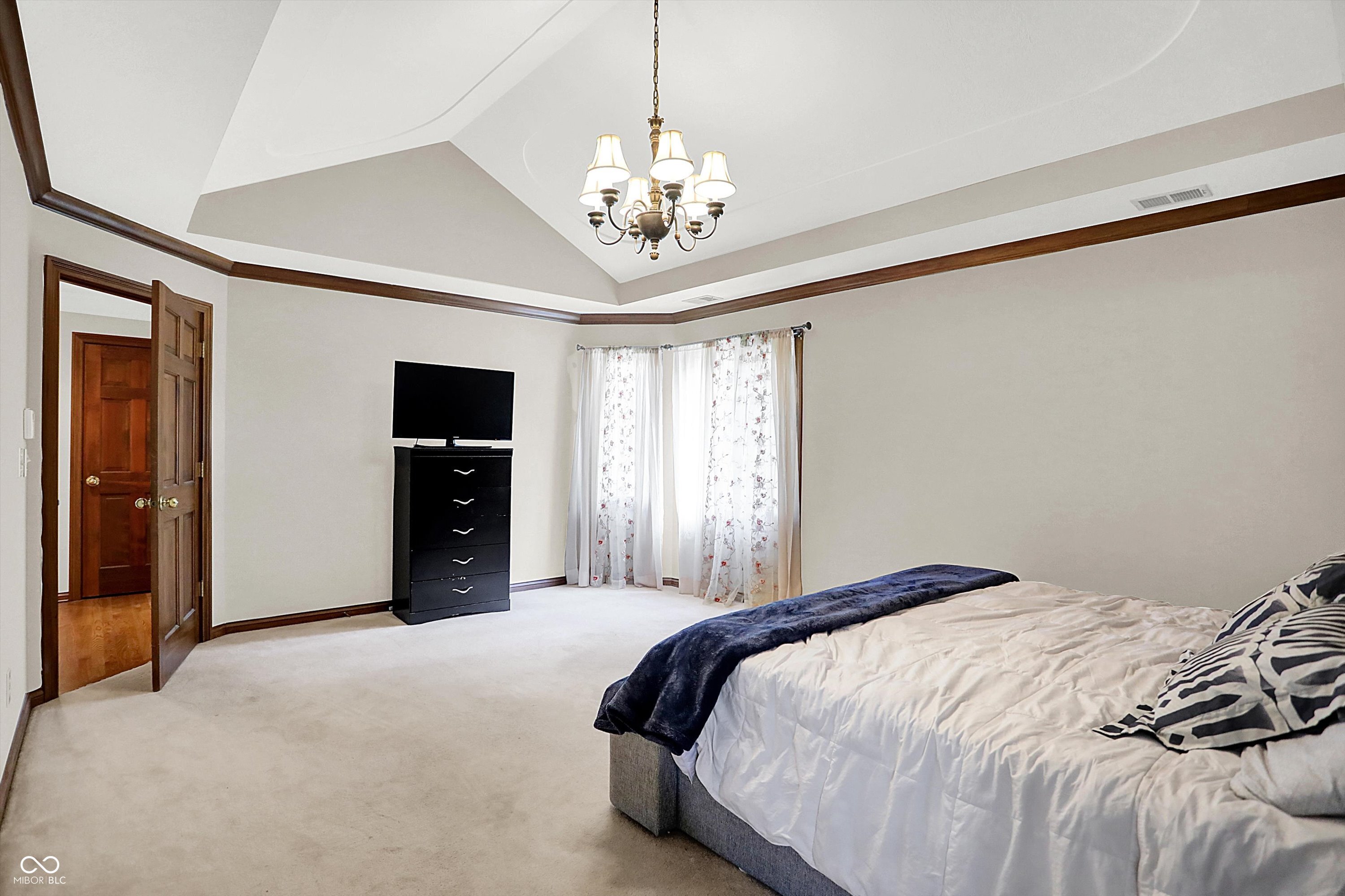 Indianapolis, Indiana, 46236, United States, 4 Bedrooms Bedrooms, ,4 BathroomsBathrooms,Residential,For Sale,1937077