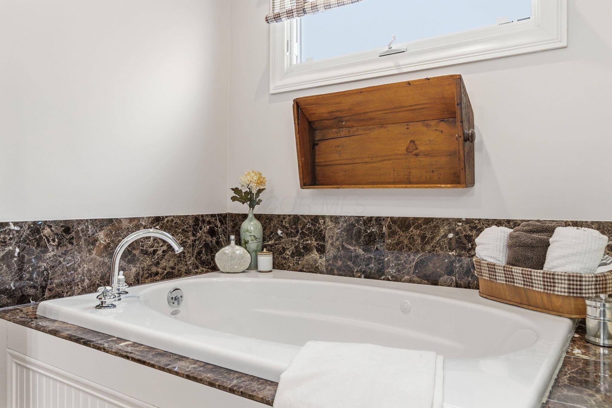  1990 Lake Shore Drive - 物件實景