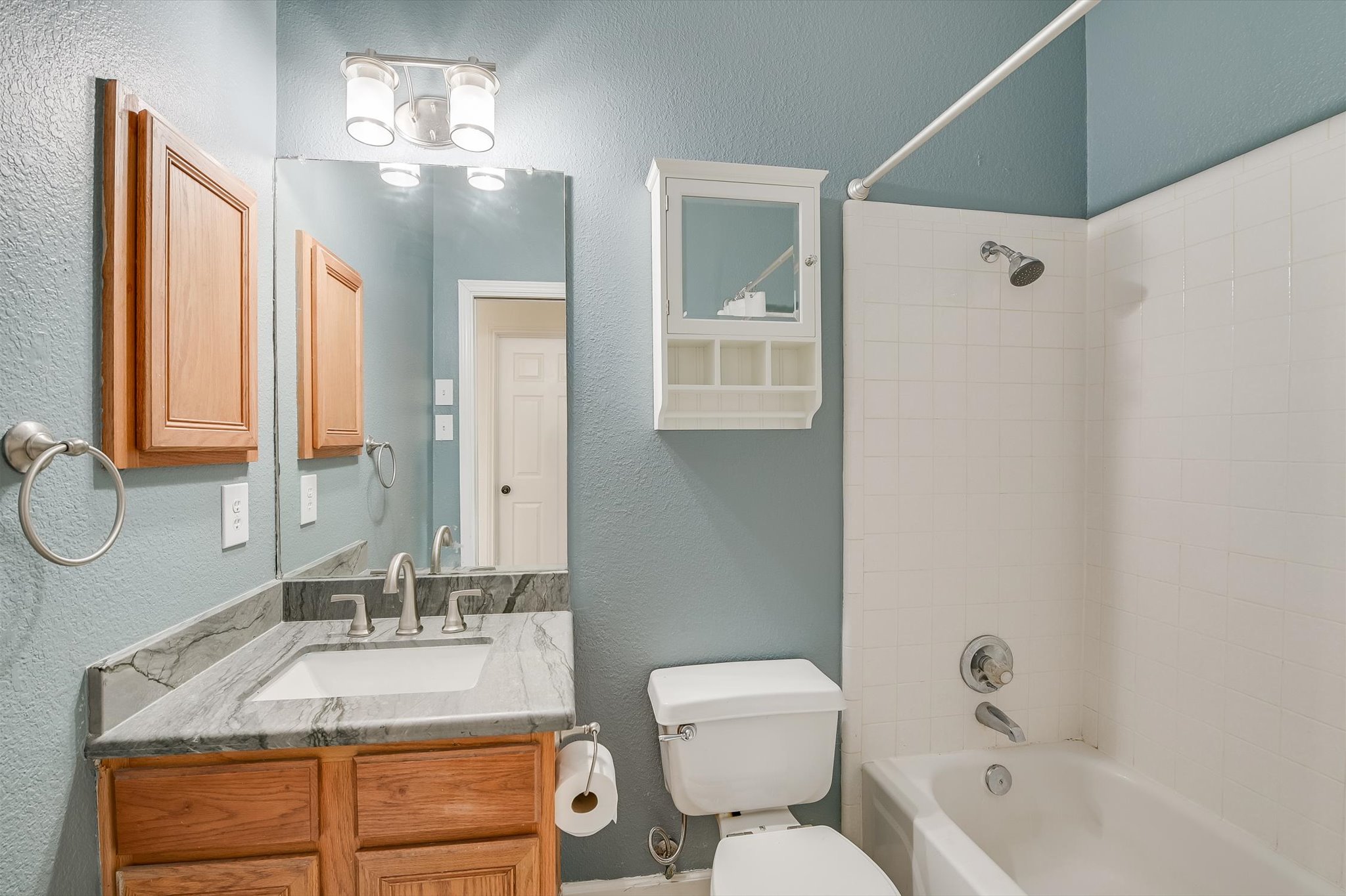  7117 Dagon Drive, Austin, TX 78754 - 物件實景