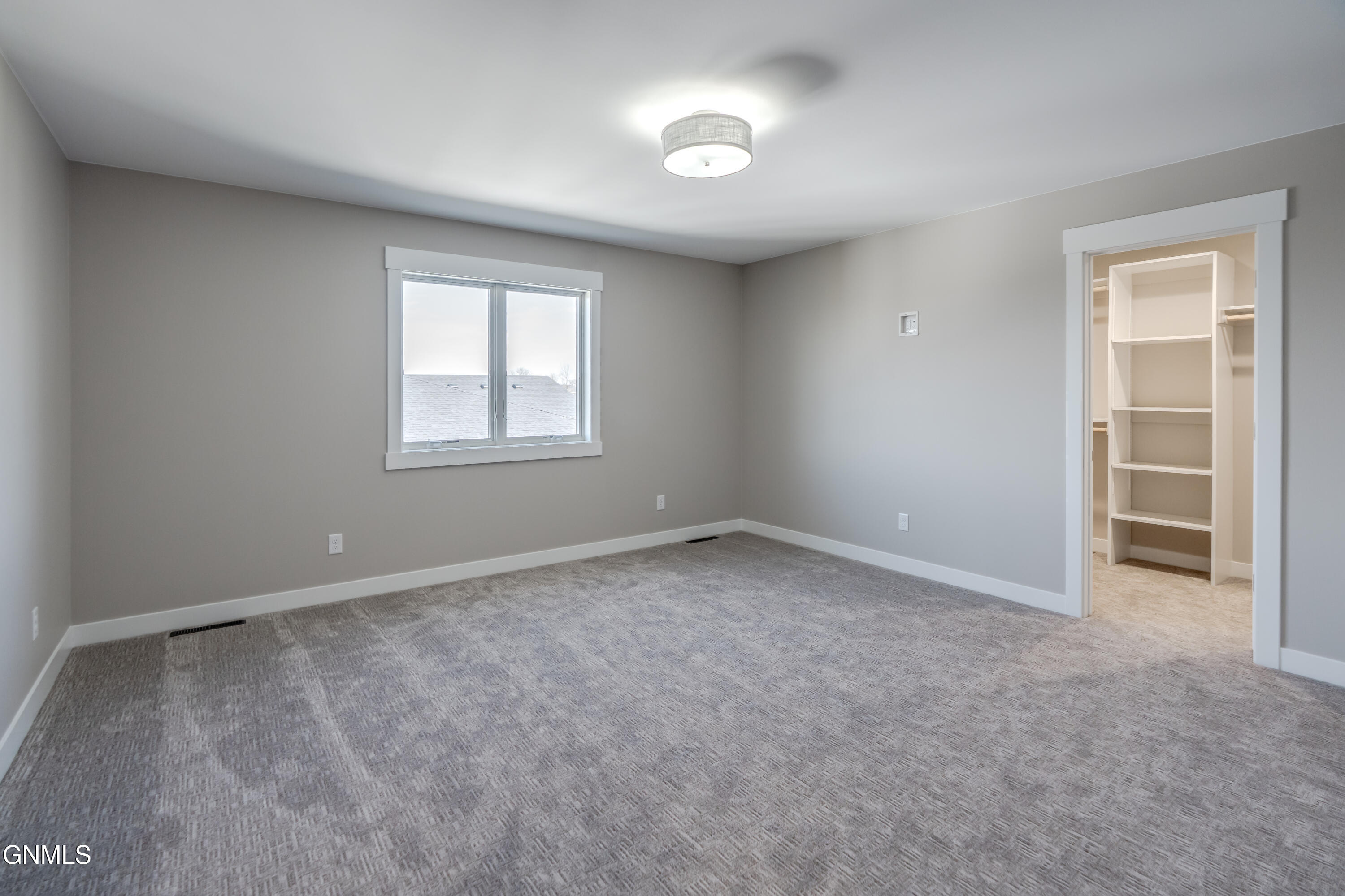 Bismarck, North Dakota, 58504, United States, 3 Bedrooms Bedrooms, ,3 BathroomsBathrooms,Residential,For Sale,2032650