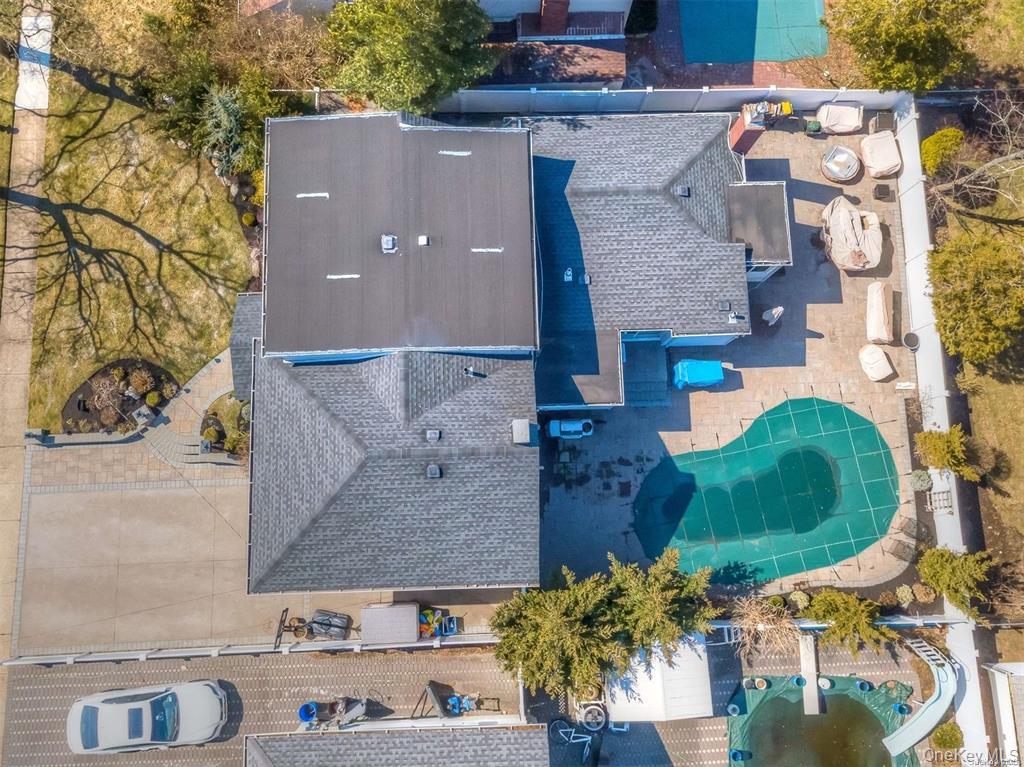 Oceanside, New York, 11572, United States, 3 Bedrooms Bedrooms, ,3 BathroomsBathrooms,Residential,For Sale,1995607