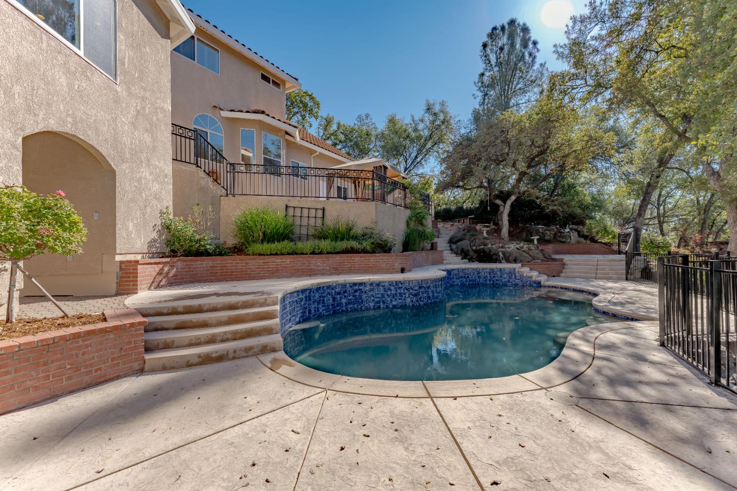 El Dorado Hills, California, 95762, United States, 4 Bedrooms Bedrooms, ,3 BathroomsBathrooms,Residential,For Sale,1987748