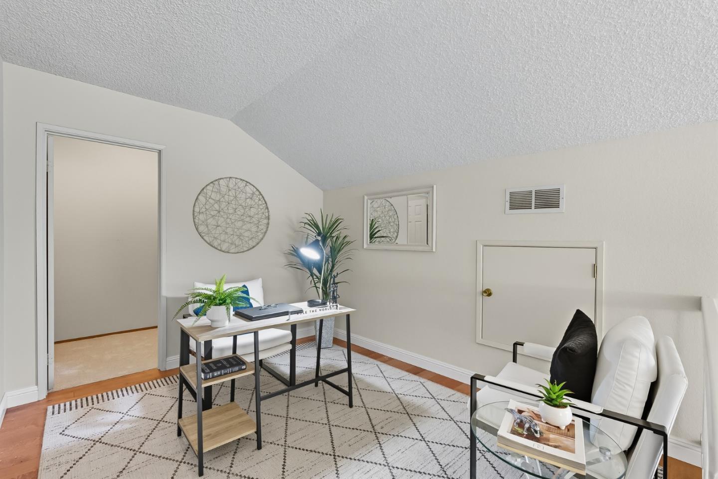 San Jose, California, 95121, United States, 2 Bedrooms Bedrooms, ,2 BathroomsBathrooms,Residential,For Sale,1950993