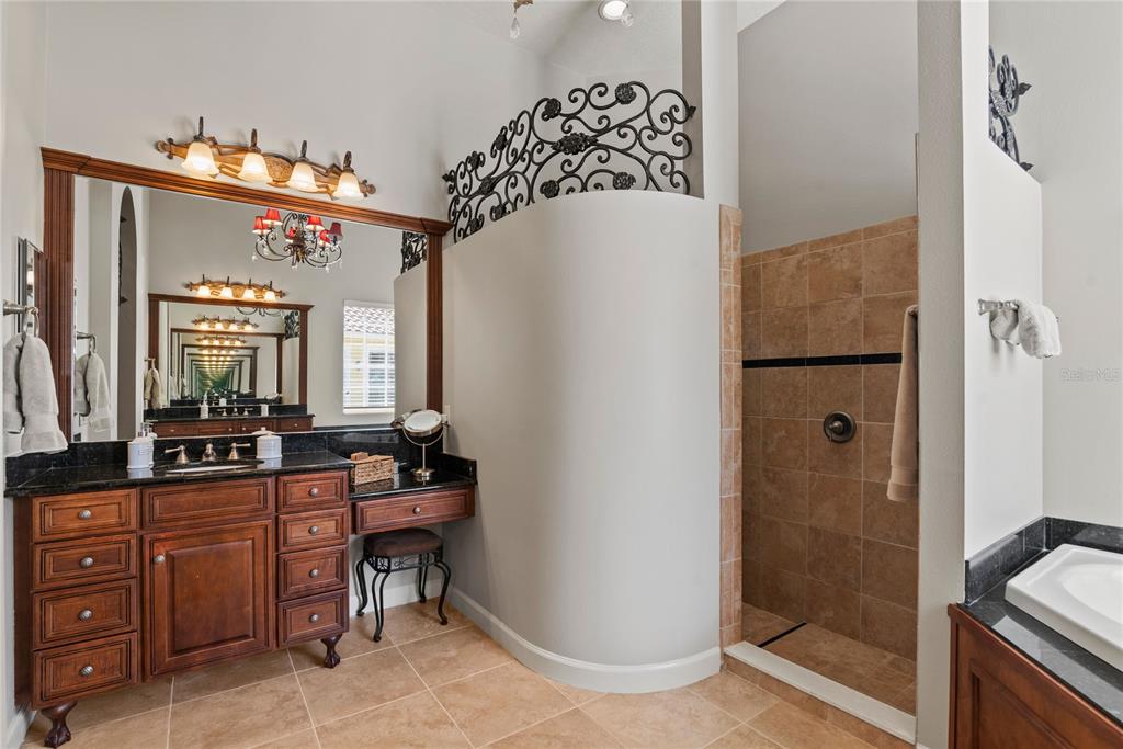 Lake Mary, Florida, 32746, United States, 5 Bedrooms Bedrooms, ,4 BathroomsBathrooms,Residential,For Sale,1827017