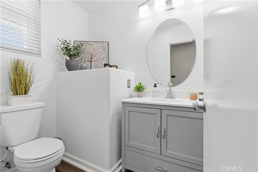 Temecula, California, 92591, United States, 3 Bedrooms Bedrooms, ,3 BathroomsBathrooms,Residential,For Sale,1989212