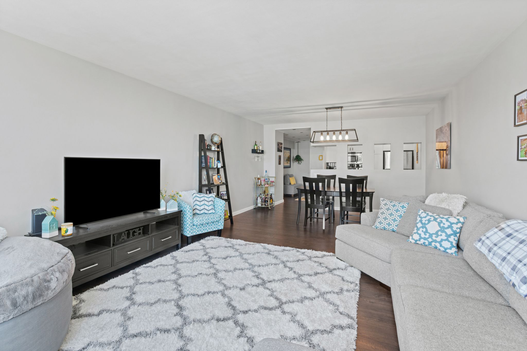  112 Washington Place #18C, Pittsburgh, PA 15219 - 物件實景