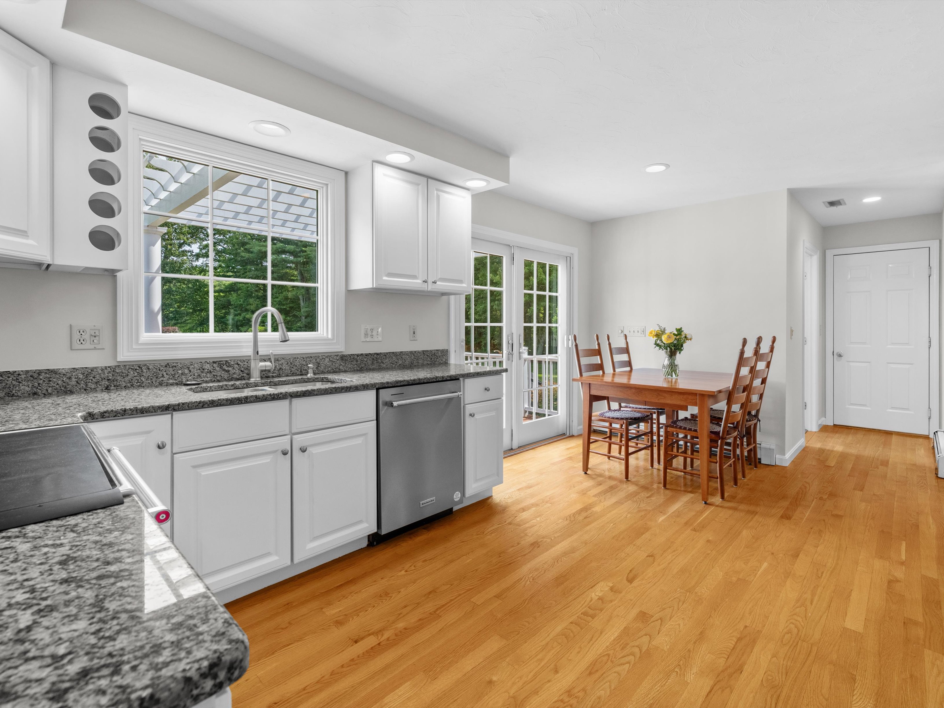  16 King Philip Path, Mendon, MA 01756 - 物件實景