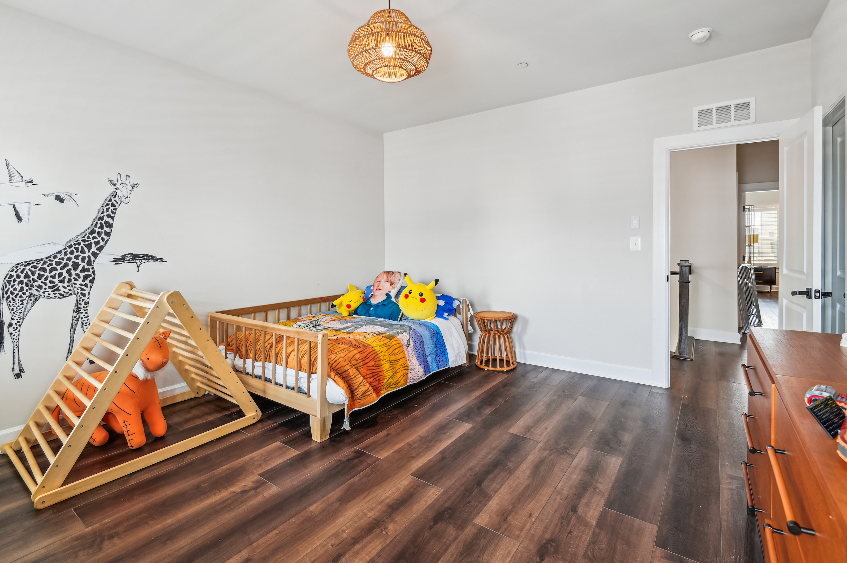  TWO RIVERS - 物件實景