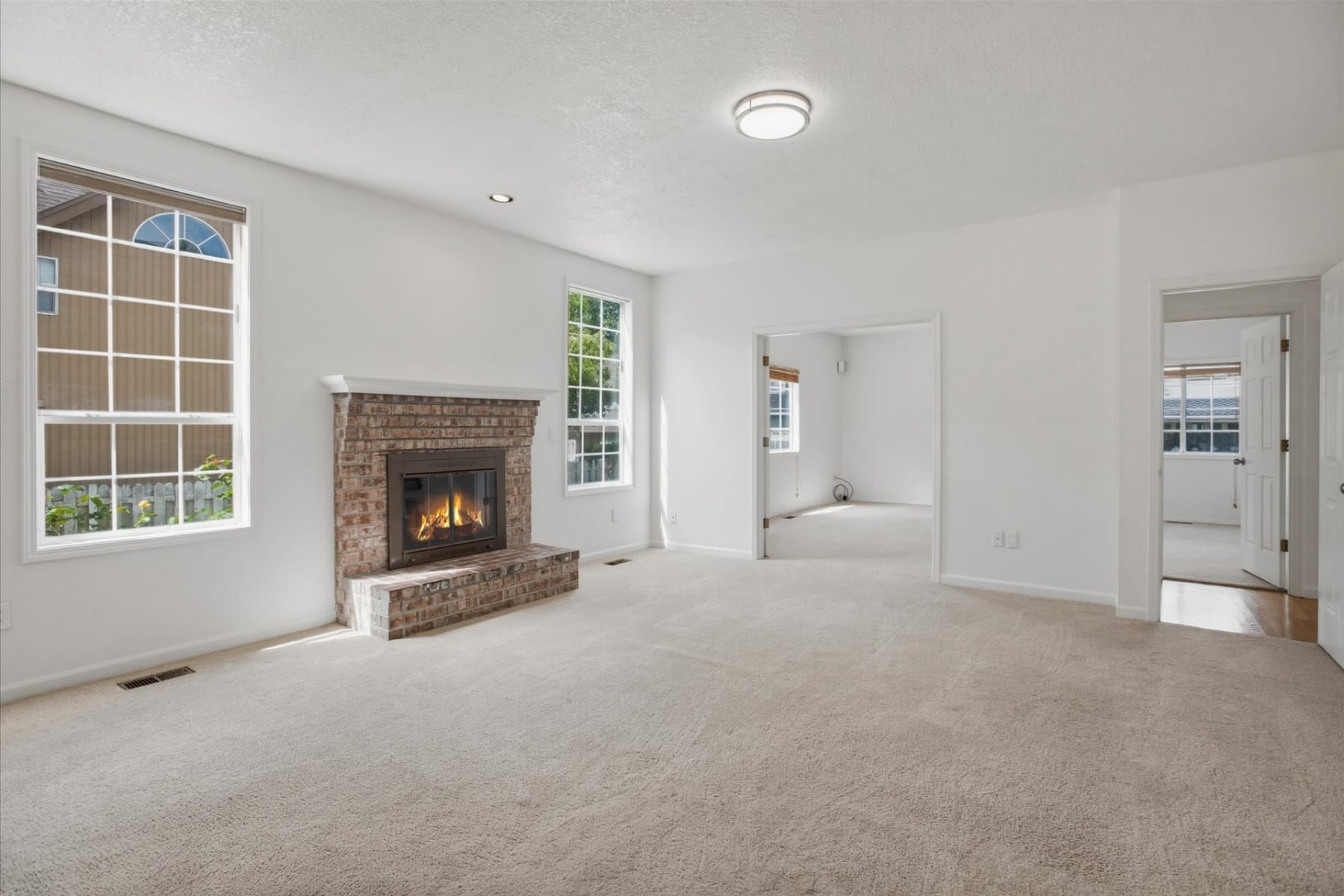  5904 BAY POINT DR Lake Oswego, OR 97035 - 物件實景