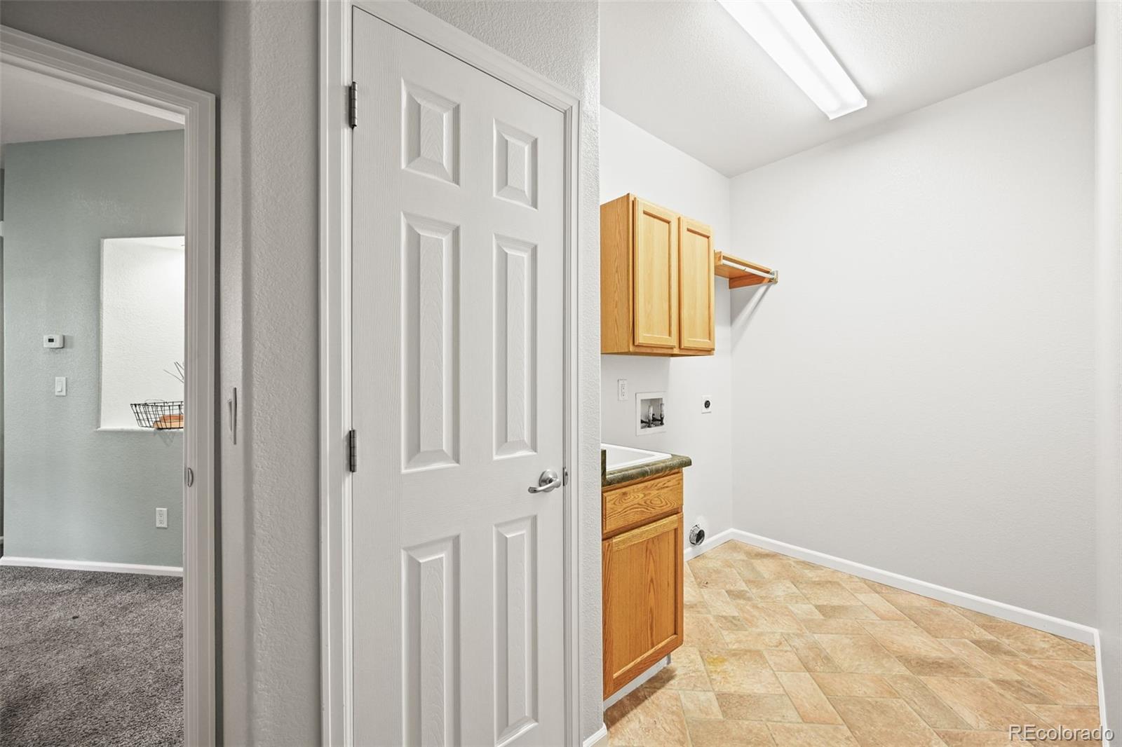 Broomfield, Colorado, 80023, United States, 4 Bedrooms Bedrooms, ,2 BathroomsBathrooms,Residential,For Sale,1959332