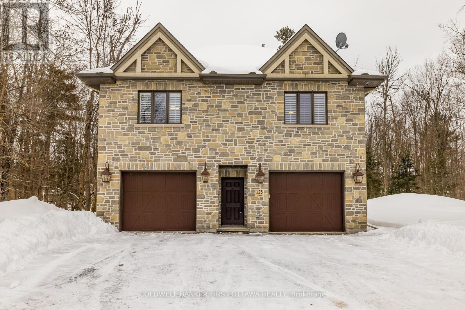BECKWITH, Ontario, K7C 3P2, CA, 7 Bedrooms Bedrooms, ,4 BathroomsBathrooms,Residential,For Sale,1903881