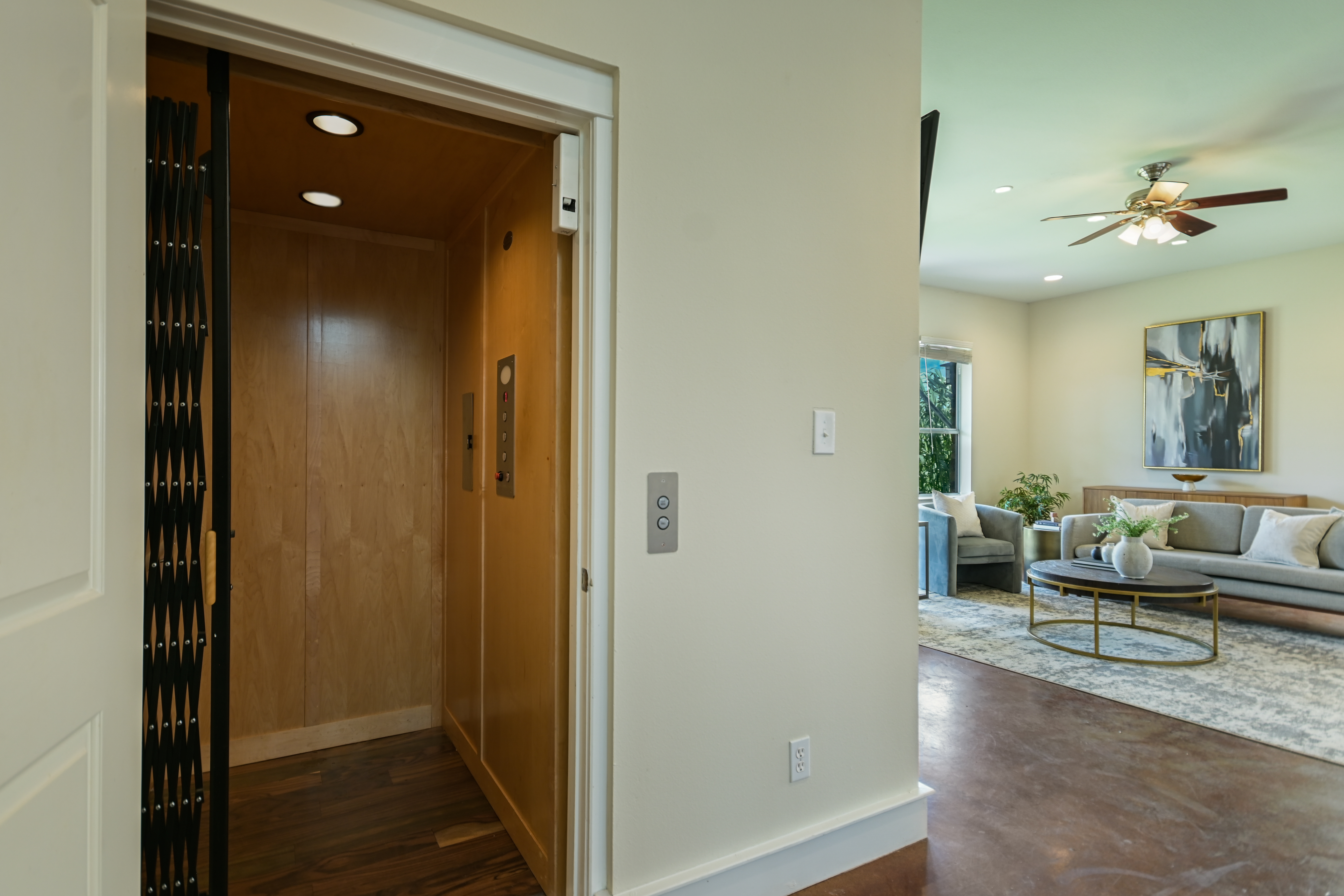  8500 Red Willow Drive Unit A , Austin, TX 78736 - 物件實景