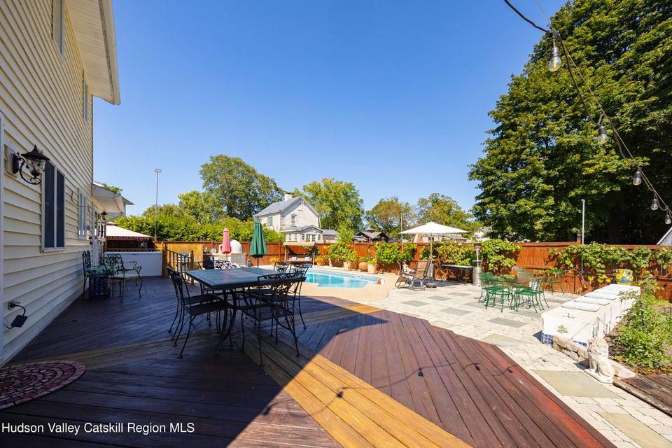 Saugerties, New York, 12477, United States, 3 Bedrooms Bedrooms, ,3 BathroomsBathrooms,Residential,For Sale,1974186