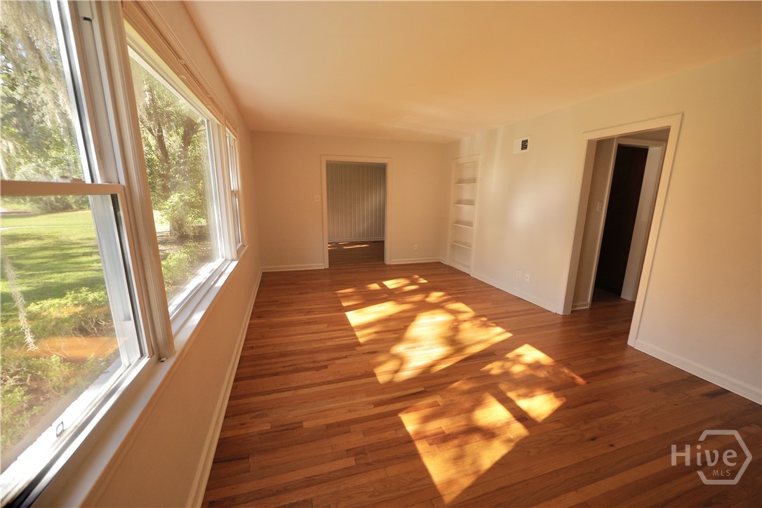 Savannah, Georgia, 31406, United States, 3 Bedrooms Bedrooms, ,1 BathroomBathrooms,Residential,For Sale,1938415