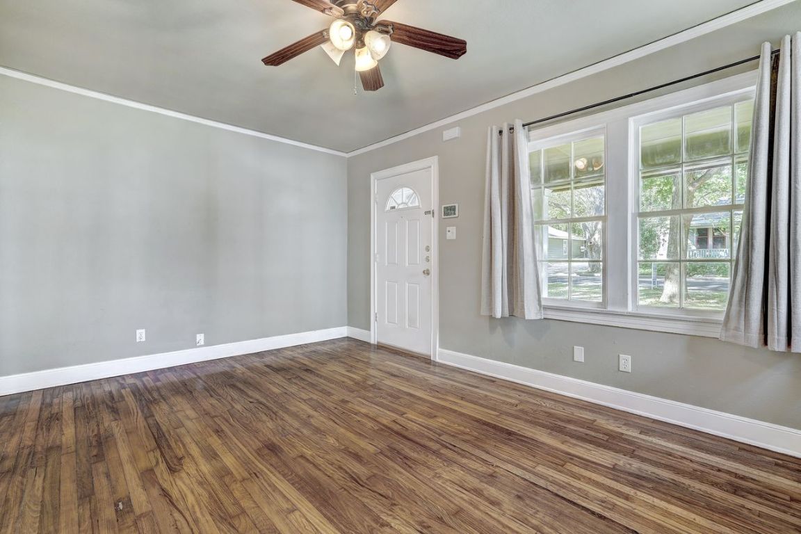 Austin, Texas, 78751, United States, 2 Bedrooms Bedrooms, ,2 BathroomsBathrooms,Residential,For Sale,1989110