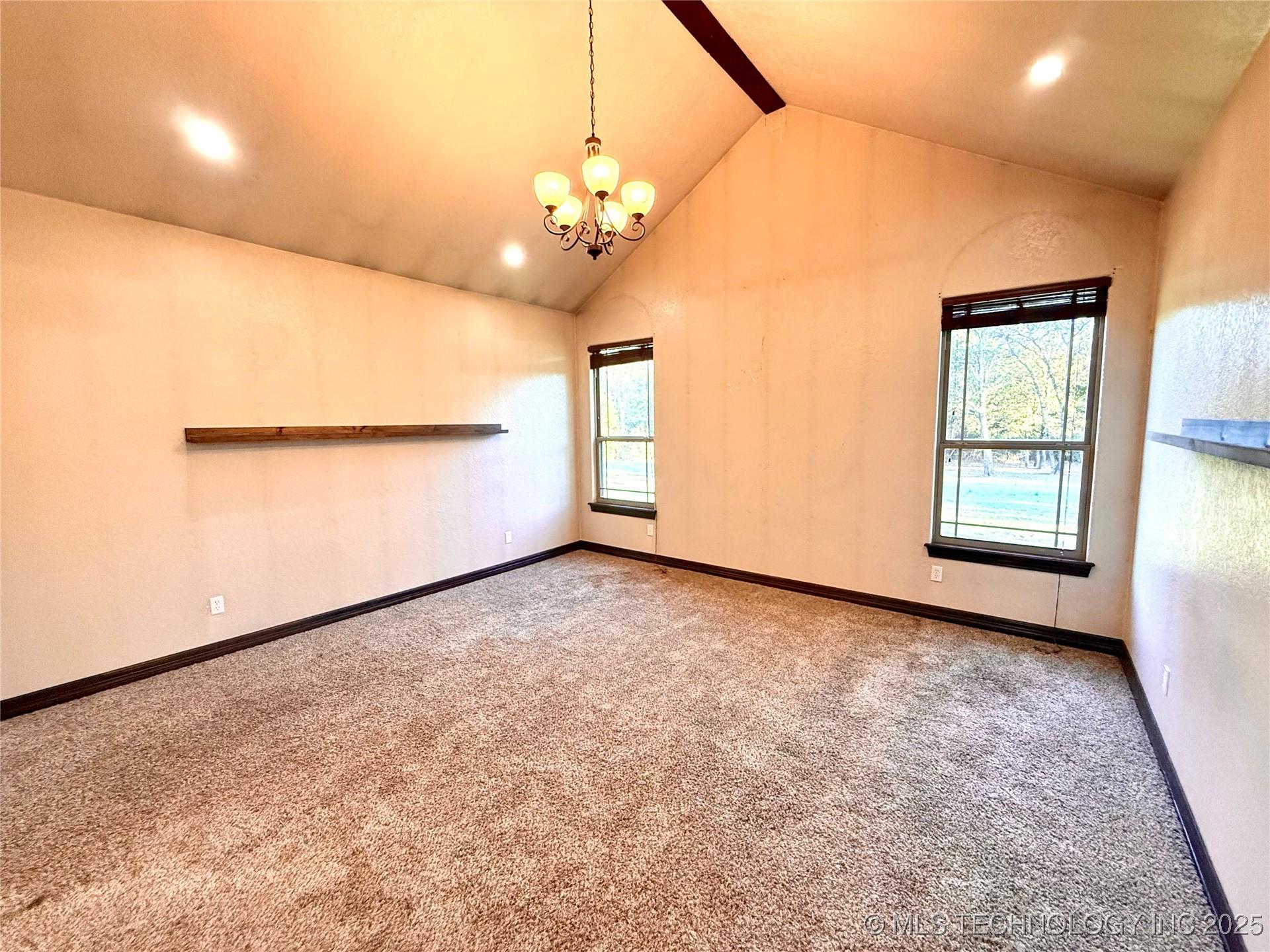 Checotah, Oklahoma, 74426, United States, 4 Bedrooms Bedrooms, ,4 BathroomsBathrooms,Residential,For Sale,1980942