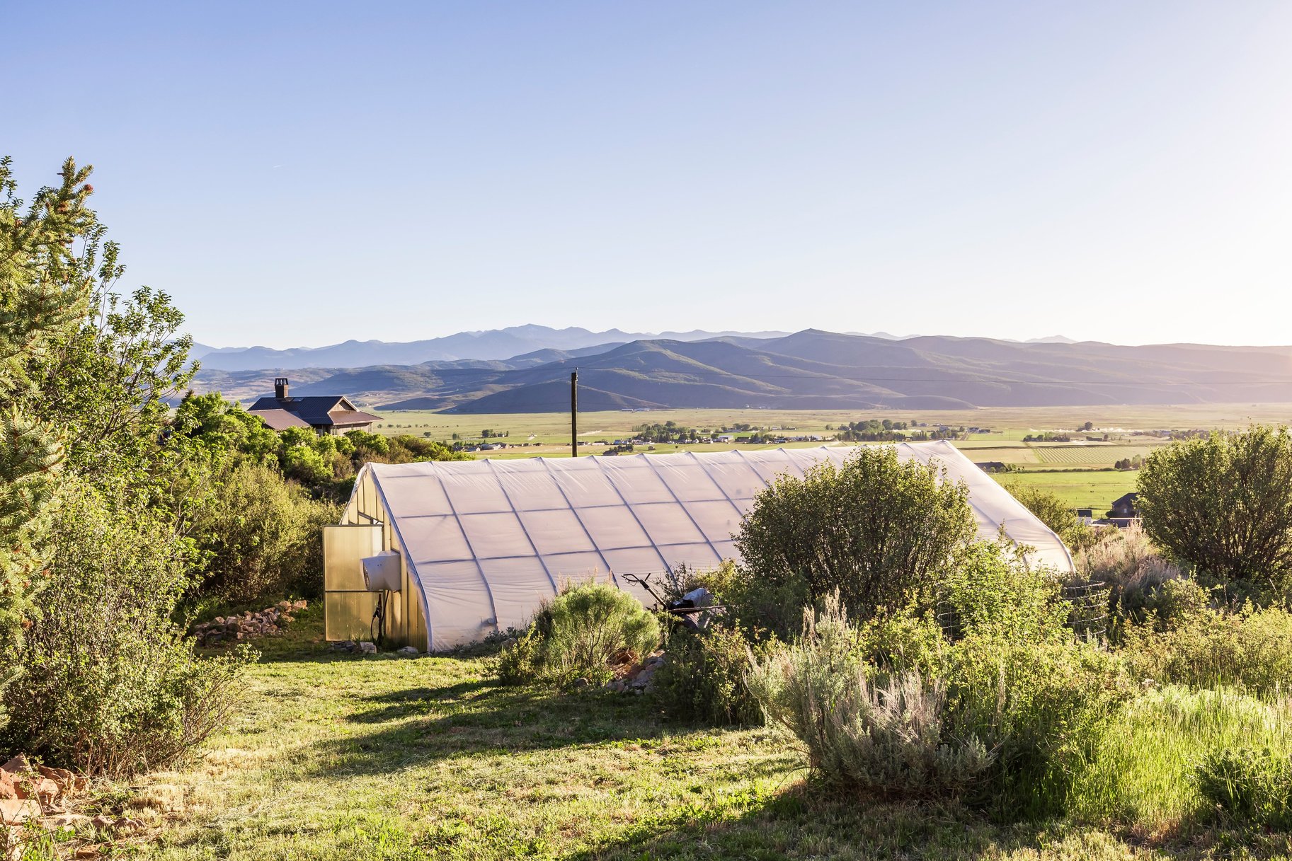  Coming soon Handcrafted Mountain Property on 5 Acres with Views - 物件實景