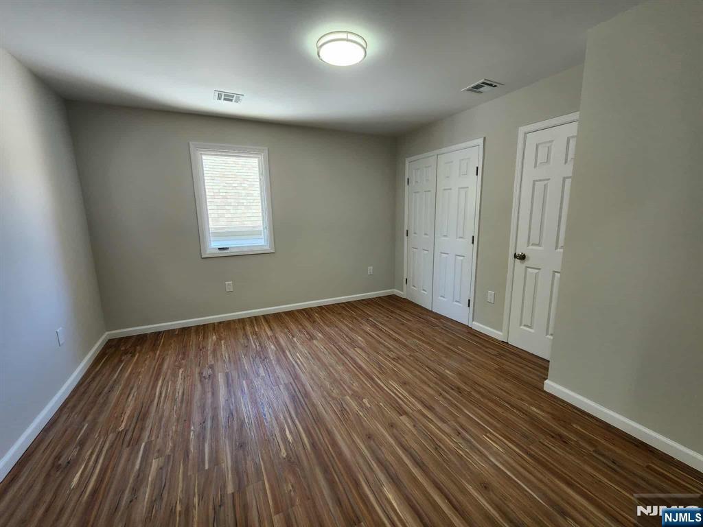 Passaic, New Jersey, 07055, United States, 5 Bedrooms Bedrooms, ,2 BathroomsBathrooms,Residential,For Sale,1975134