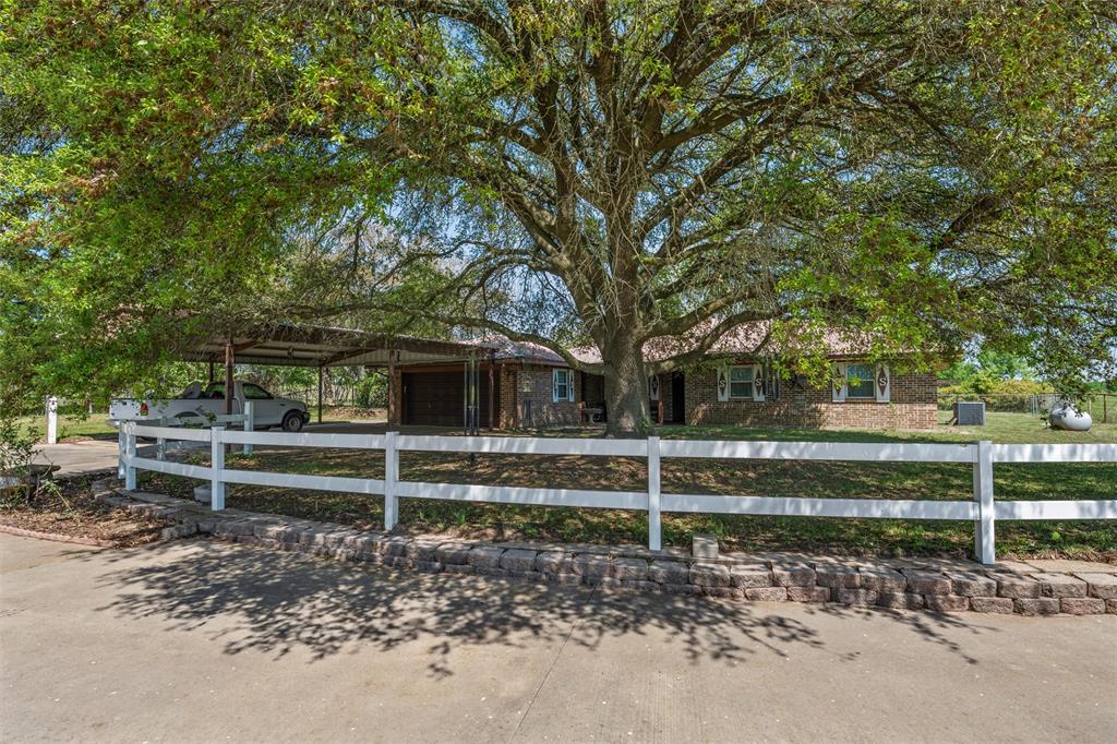 Mexia, Texas, 76667, United States, 3 Bedrooms Bedrooms, ,2 BathroomsBathrooms,Residential,For Sale,1770816